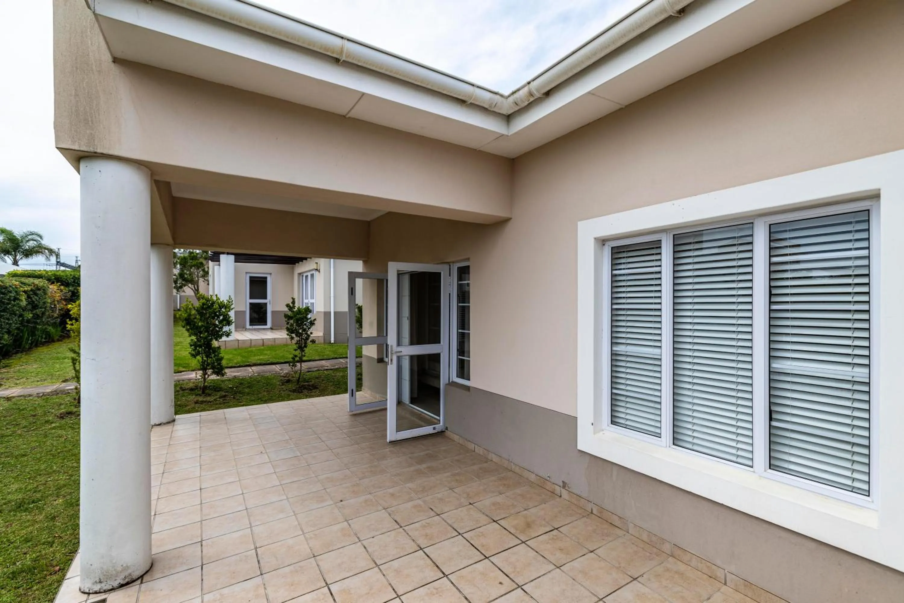 Patio in Modern Executive Unit