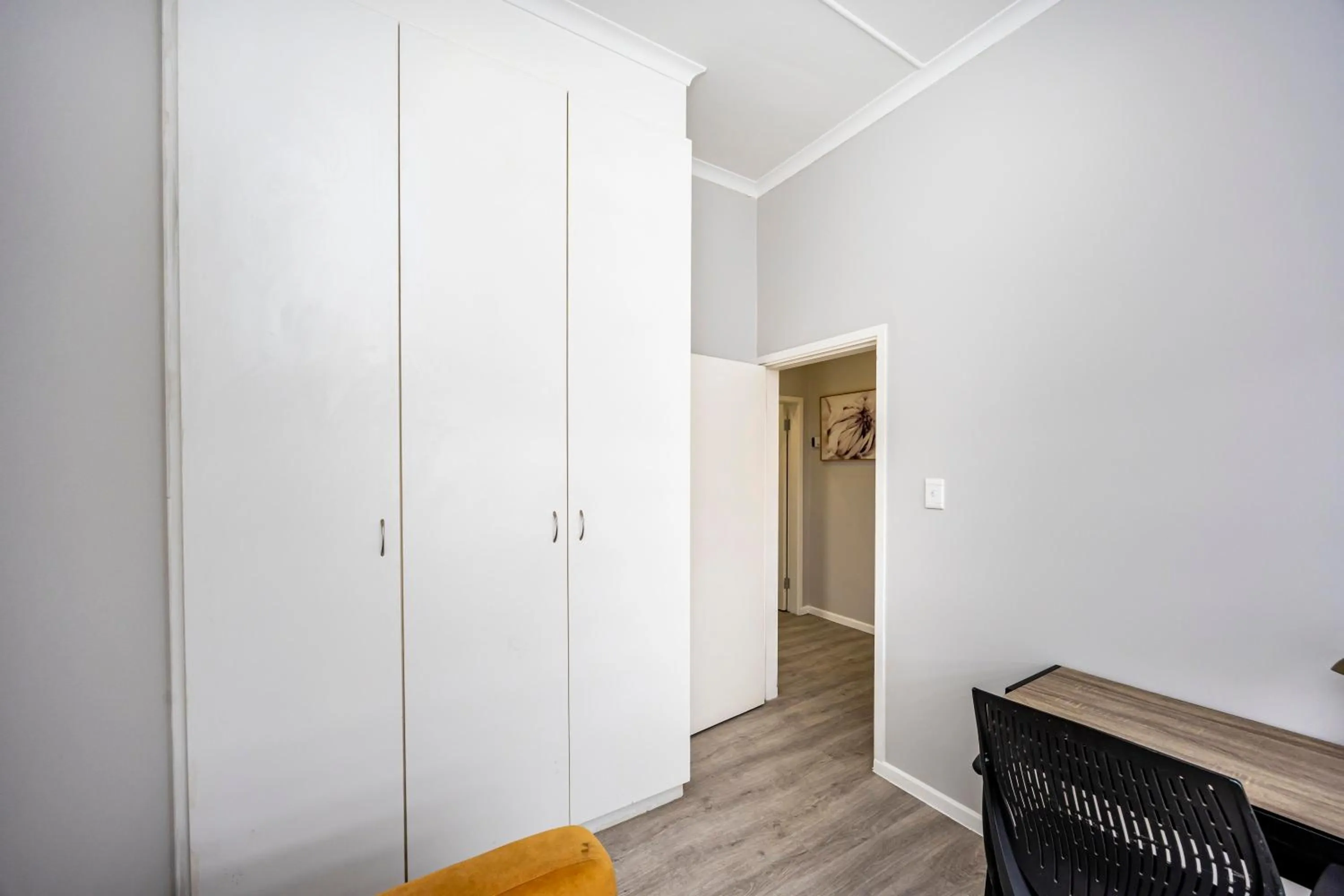 Seating area in Modern Executive Unit