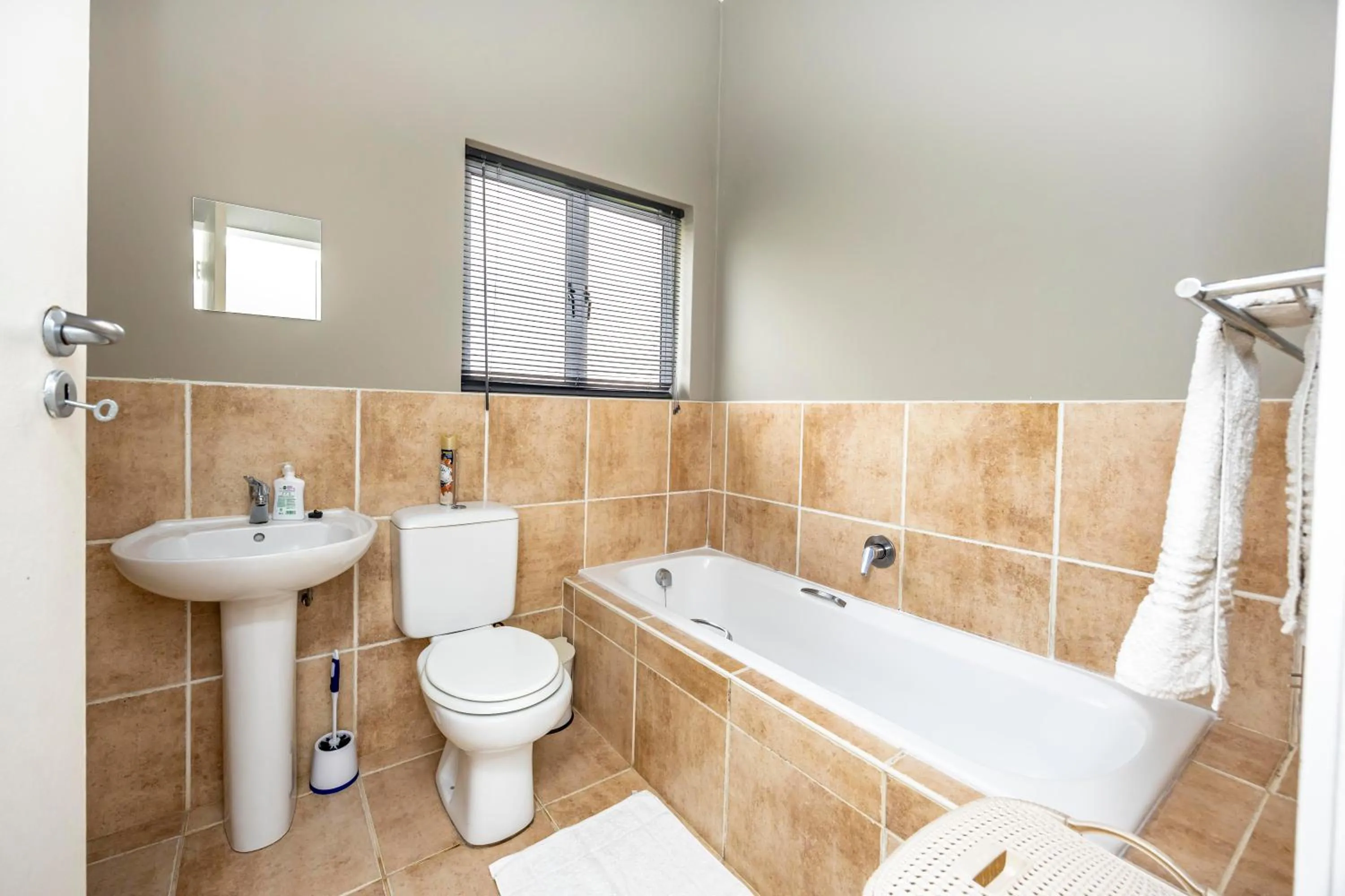 Toilet in Modern Executive Unit