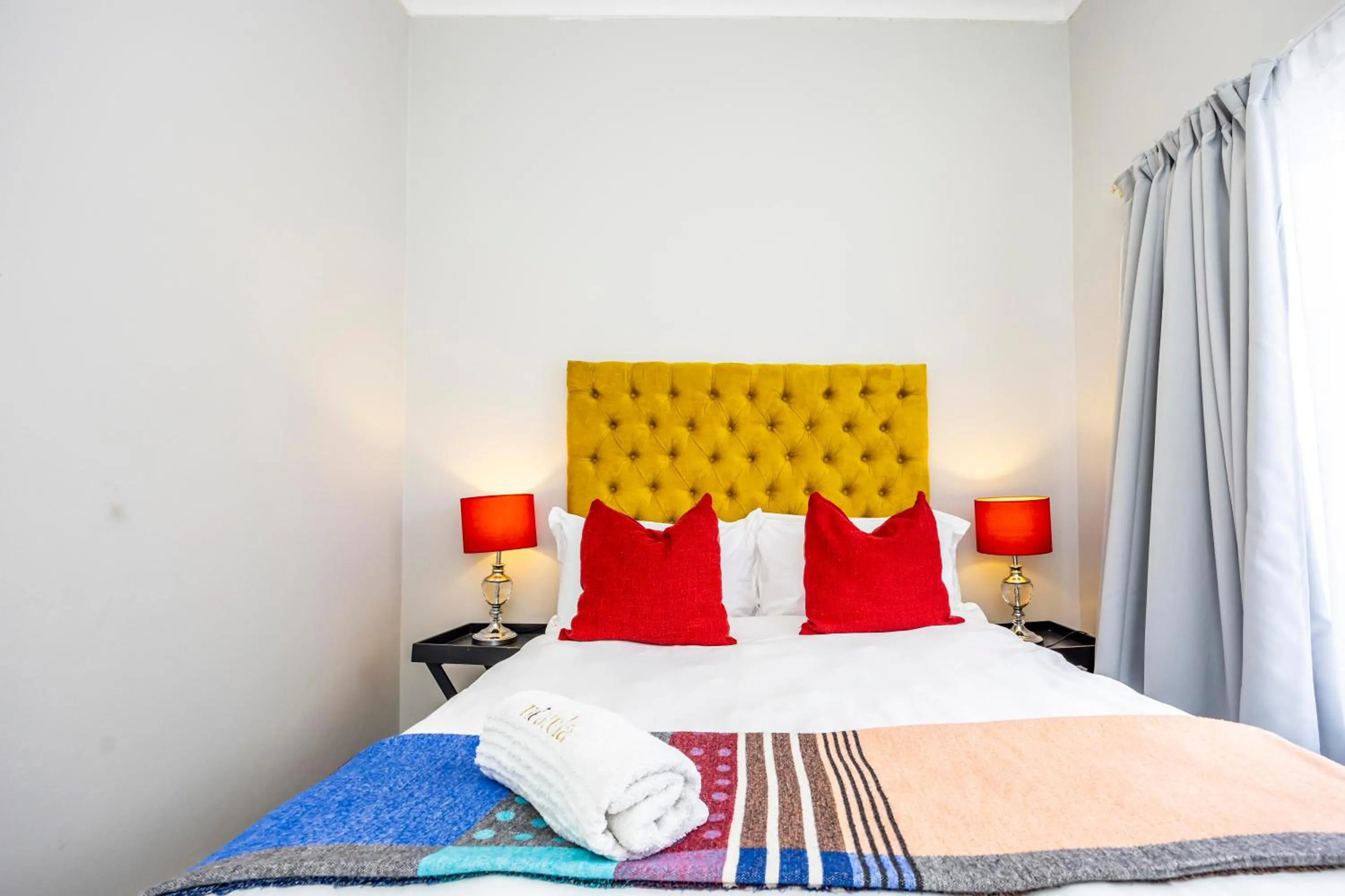 Bed in Modern Executive Unit