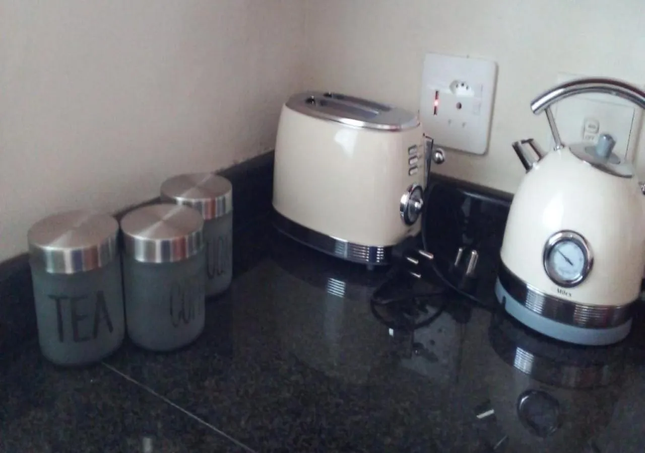 Coffee/tea facilities in Modern Executive Unit