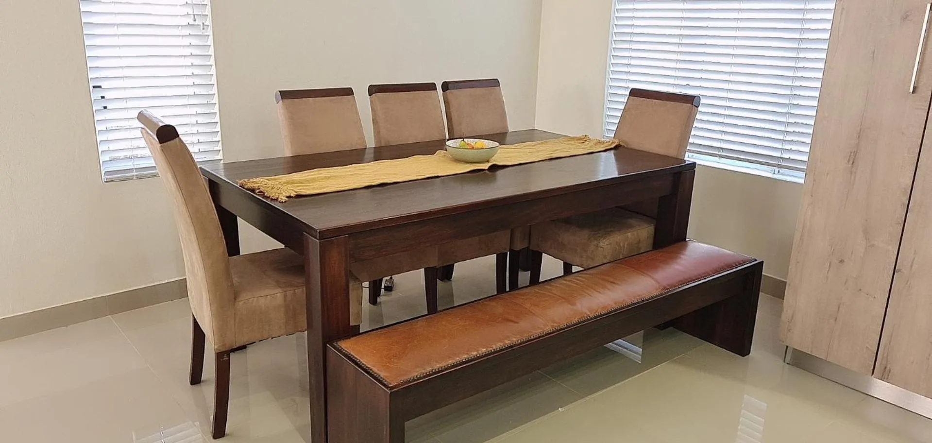 Seating area in Modern Executive Unit