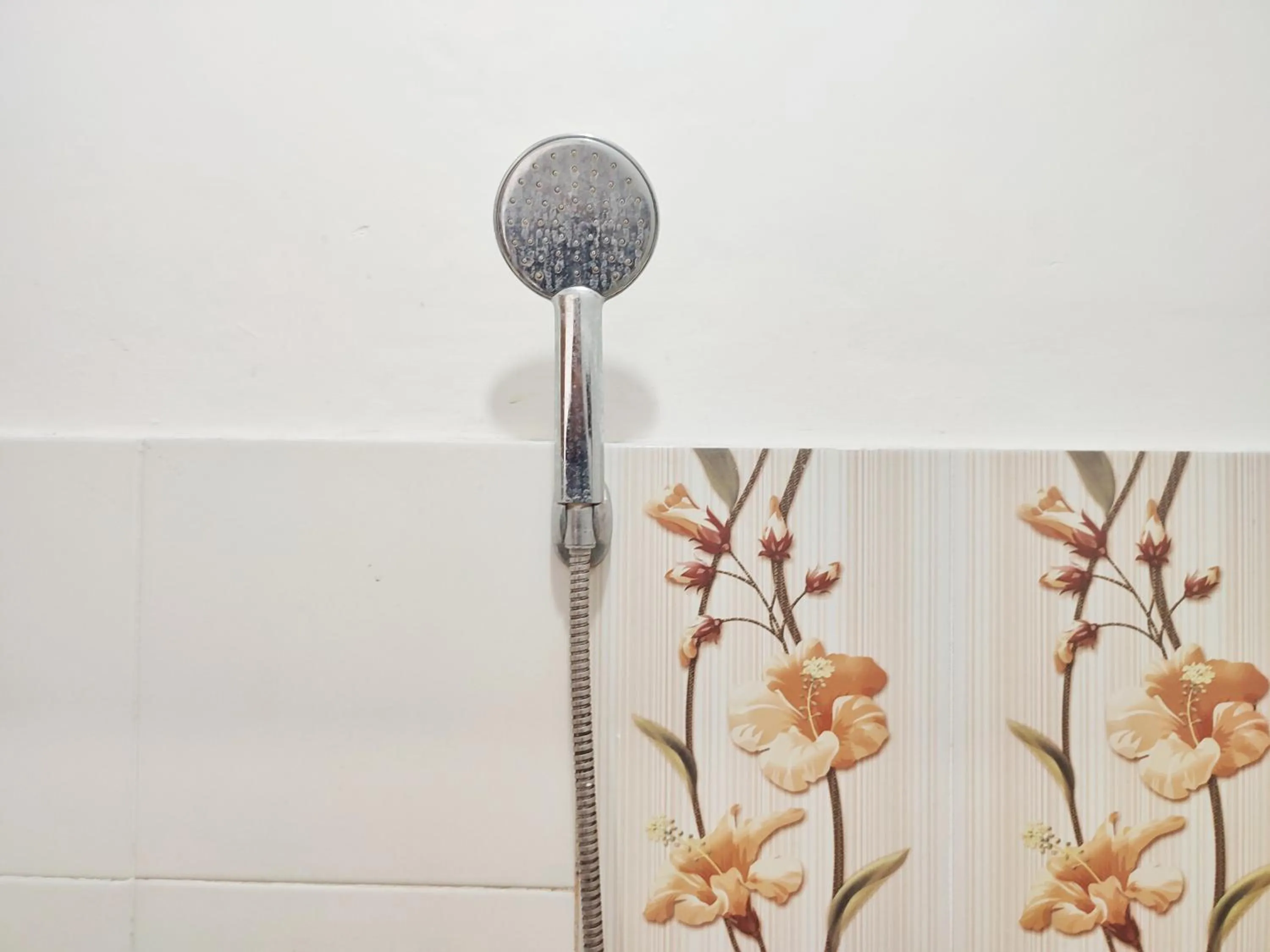 Bathroom in Happy Syariah Hotel near Jombor Mitra RedDoorz