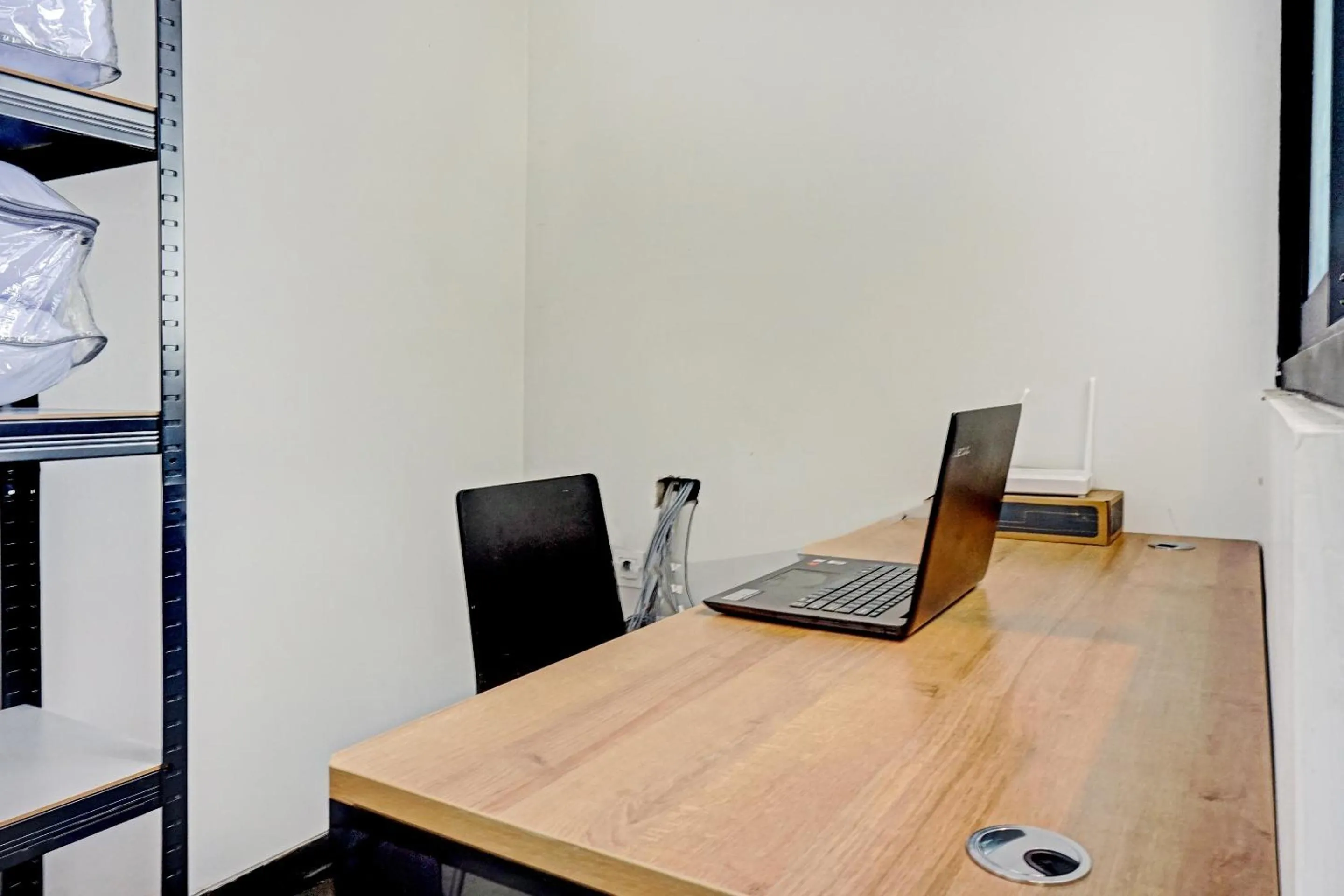 Lobby or reception in Capital O 90635 Tango Juliet Residence