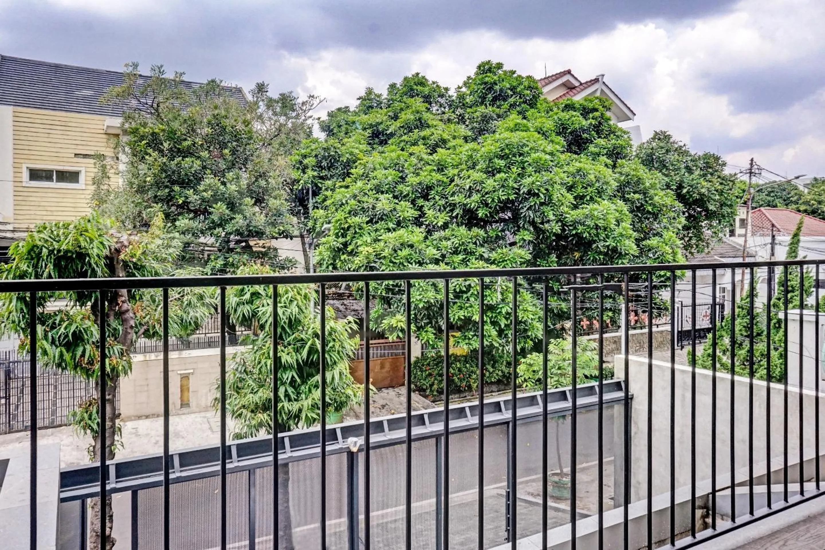 Lobby or reception in Capital O 90635 Tango Juliet Residence