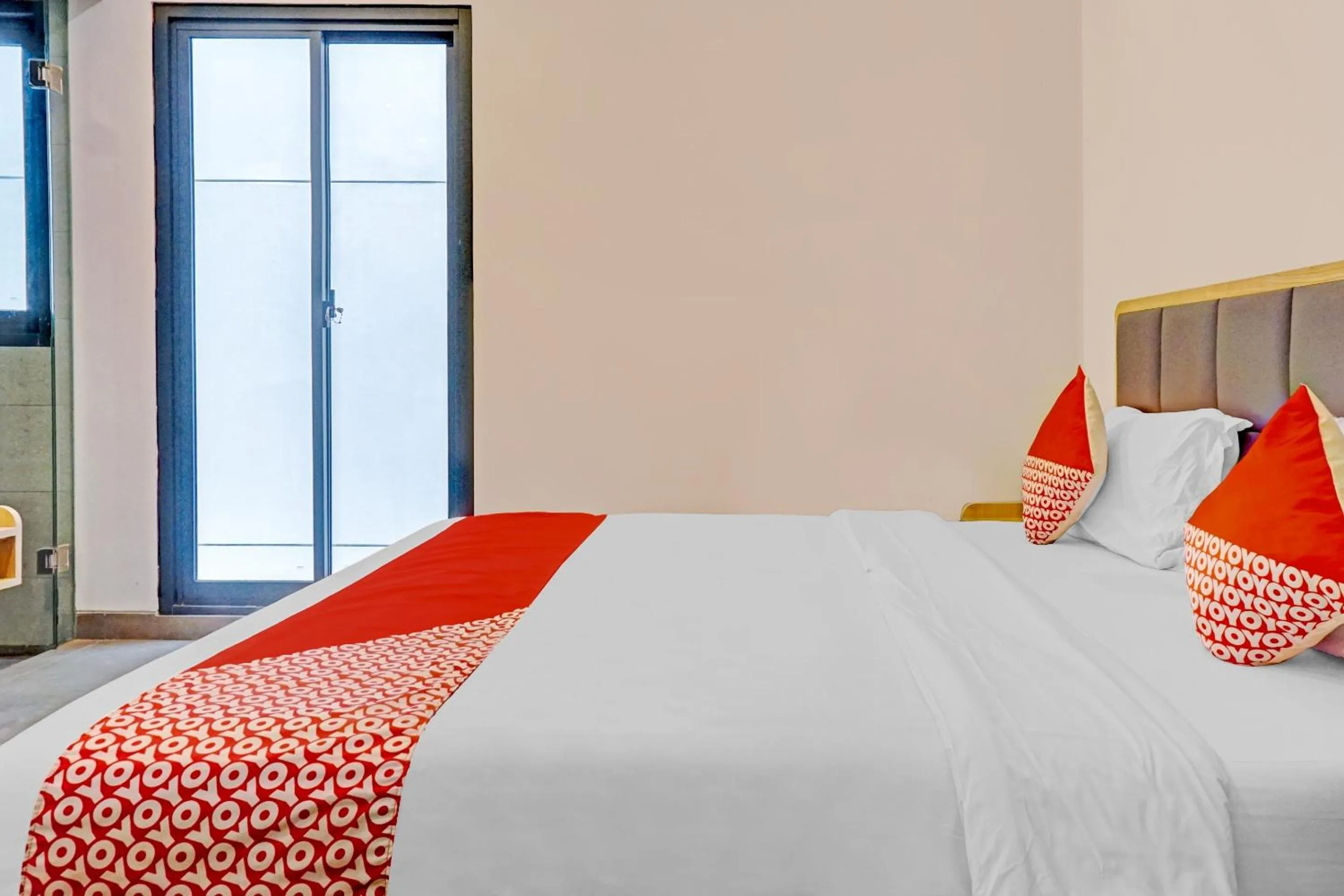 Bedroom, Bed in Capital O 90635 Tango Juliet Residence