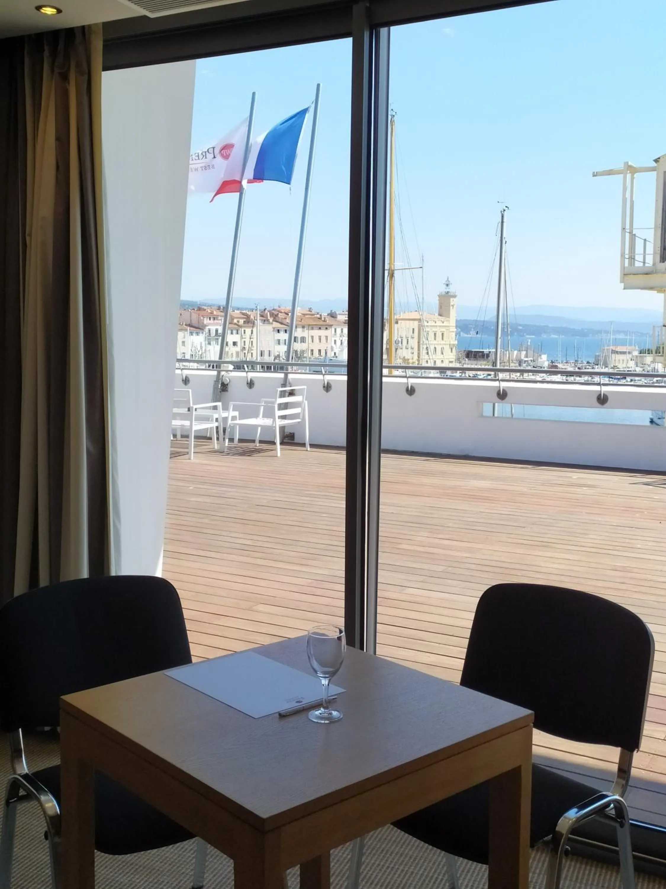 Meeting/conference room in Best Western Premier Hôtel du Vieux-Port