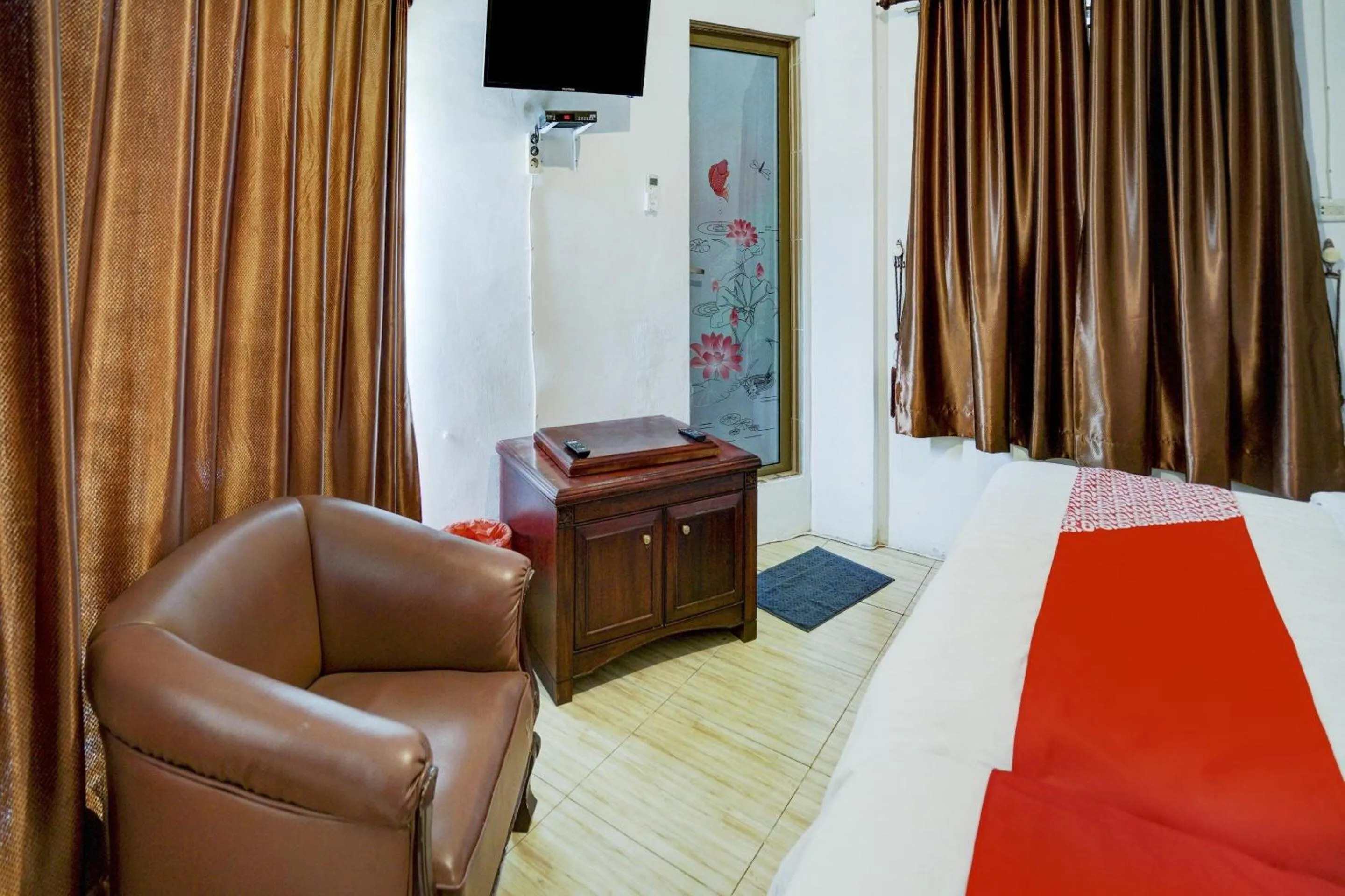 Bedroom, Bed in Hotel O Karisma Residence