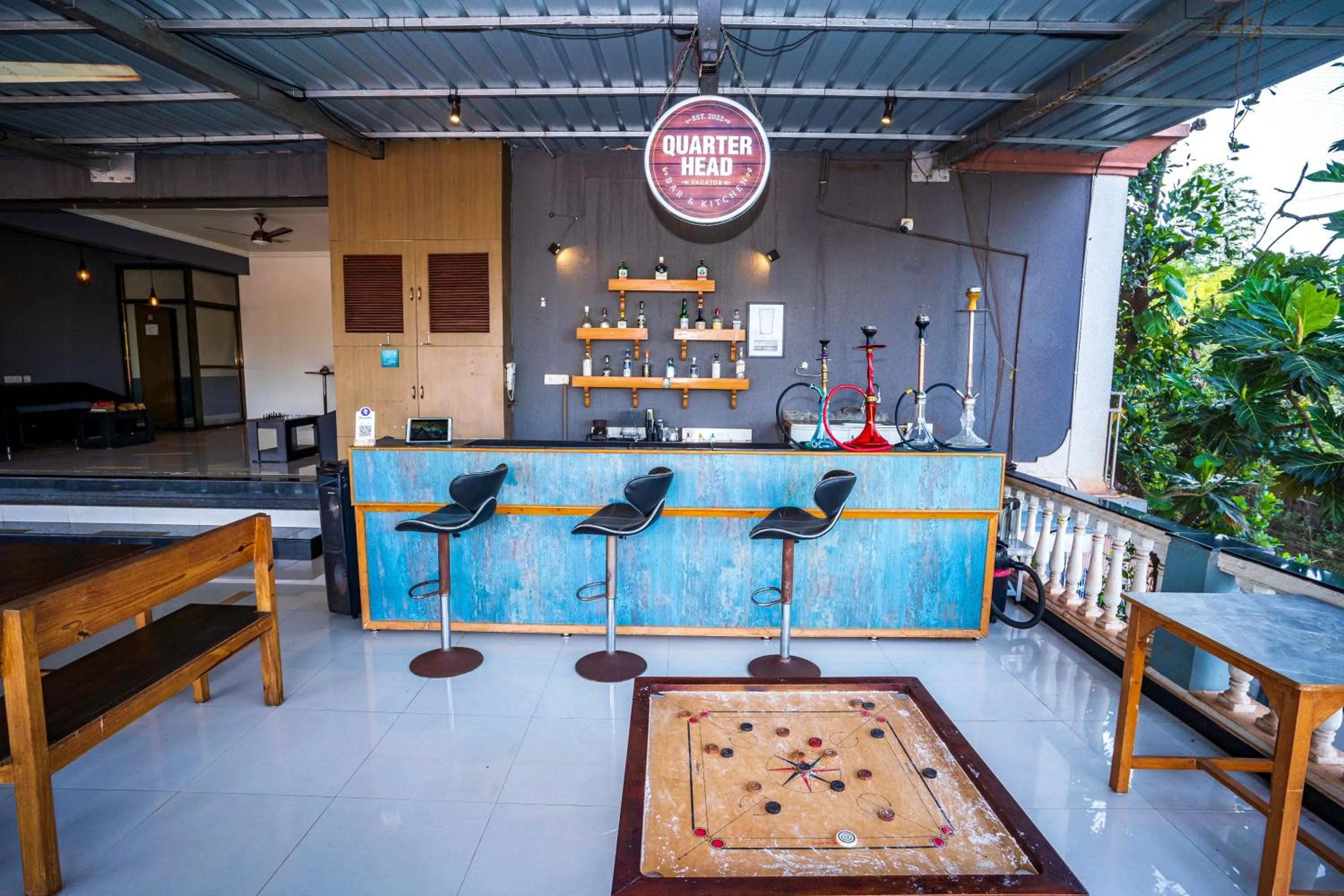 Lounge or bar in Hotel 7Seas by Solara Hospitality