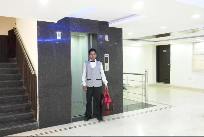 elevator in Hotel SHIMLA HERITAGE- Near B L K Hospital