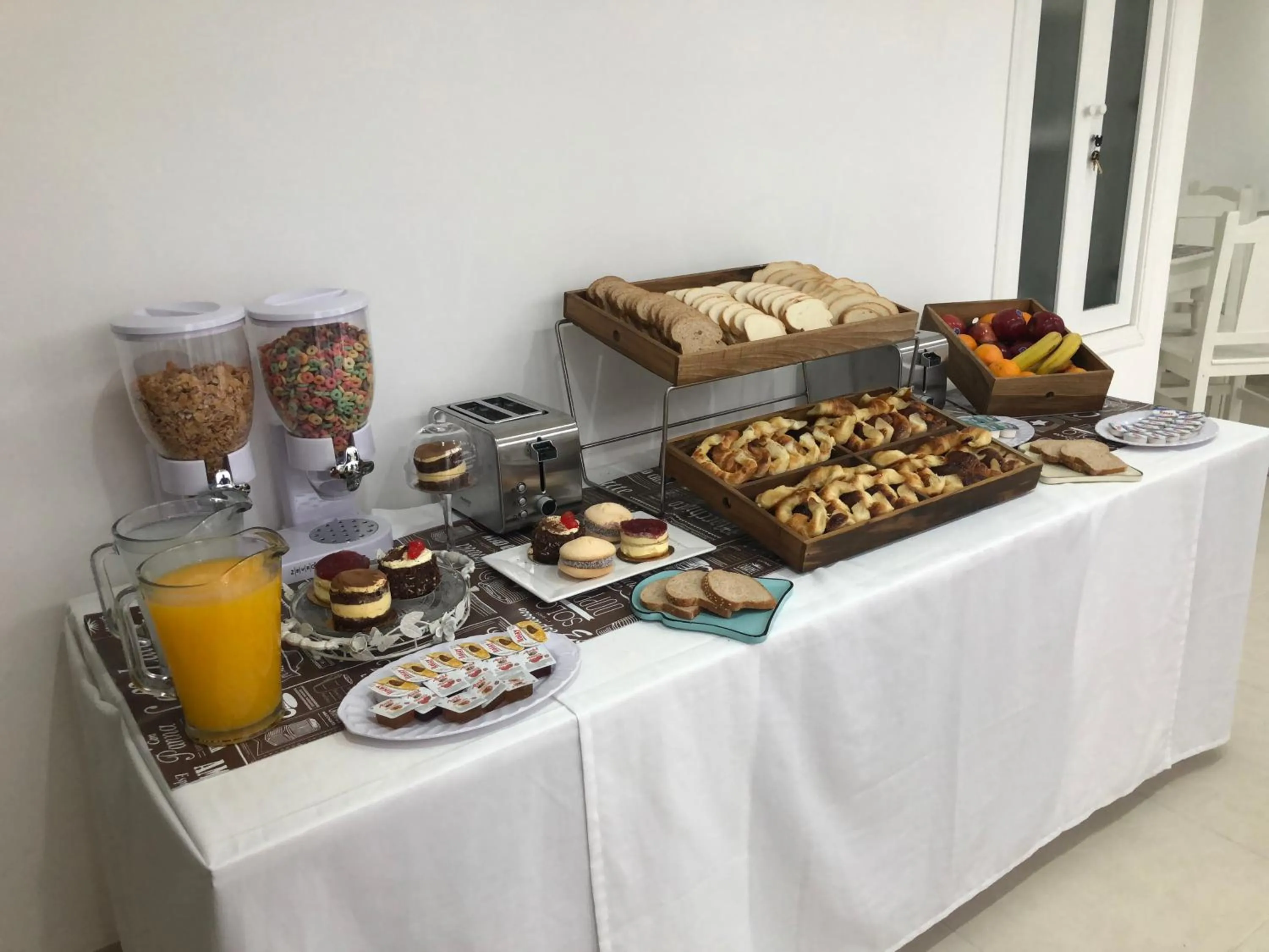 Breakfast in Bagu Playa Grande Hotel