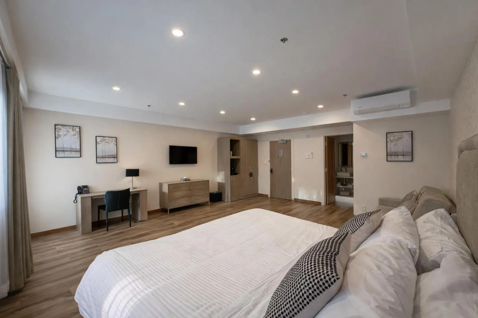 Bed in Château Morritt