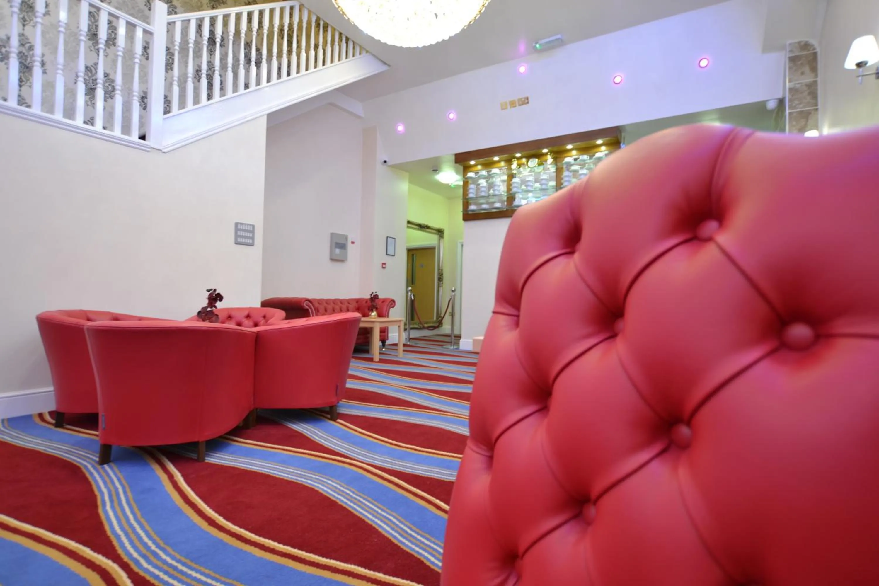 Lounge or bar in Best Western Greater London