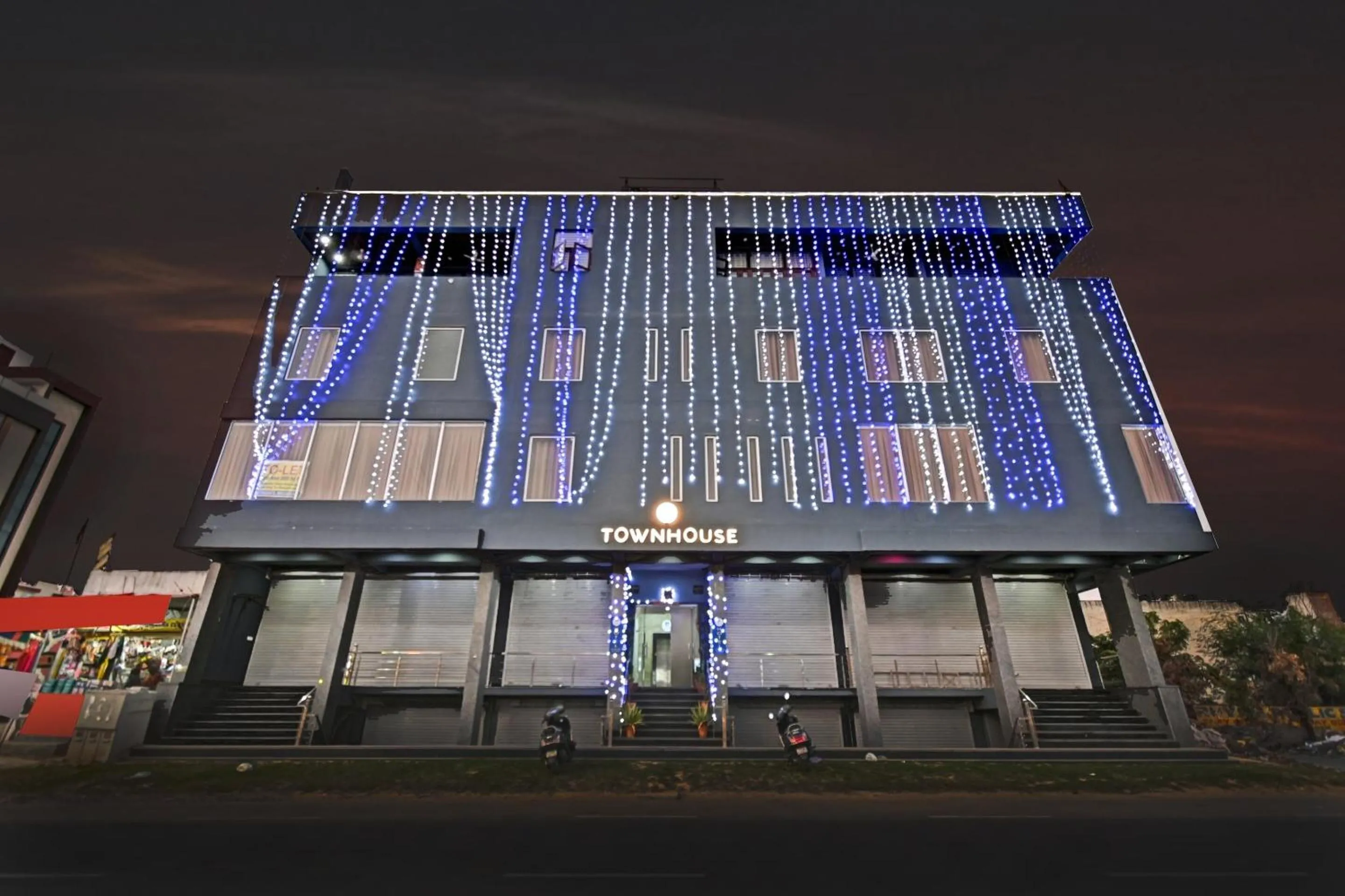Facade/entrance in Super Townhouse by My Stay