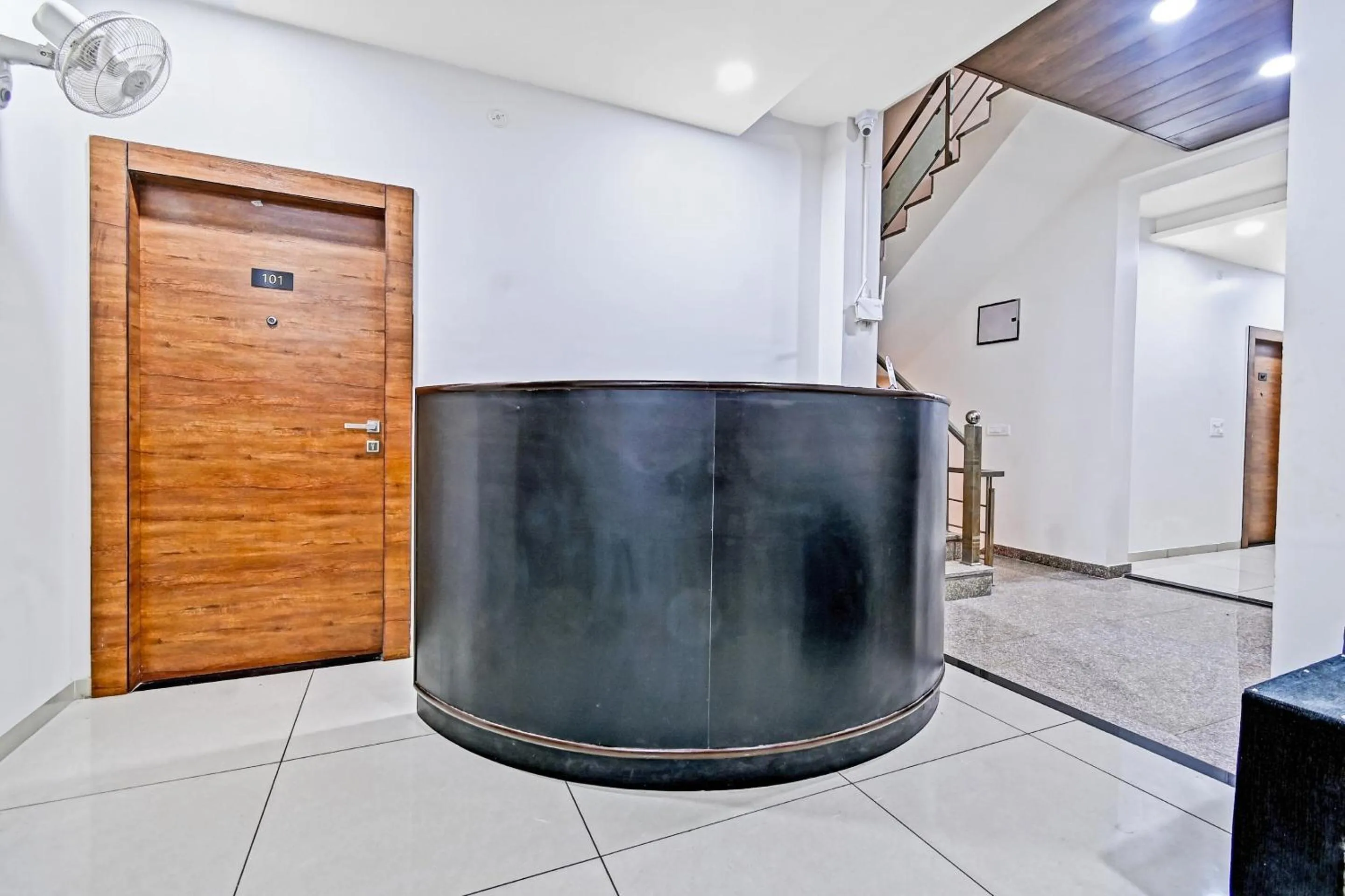 Lobby or reception in Super Townhouse by My Stay