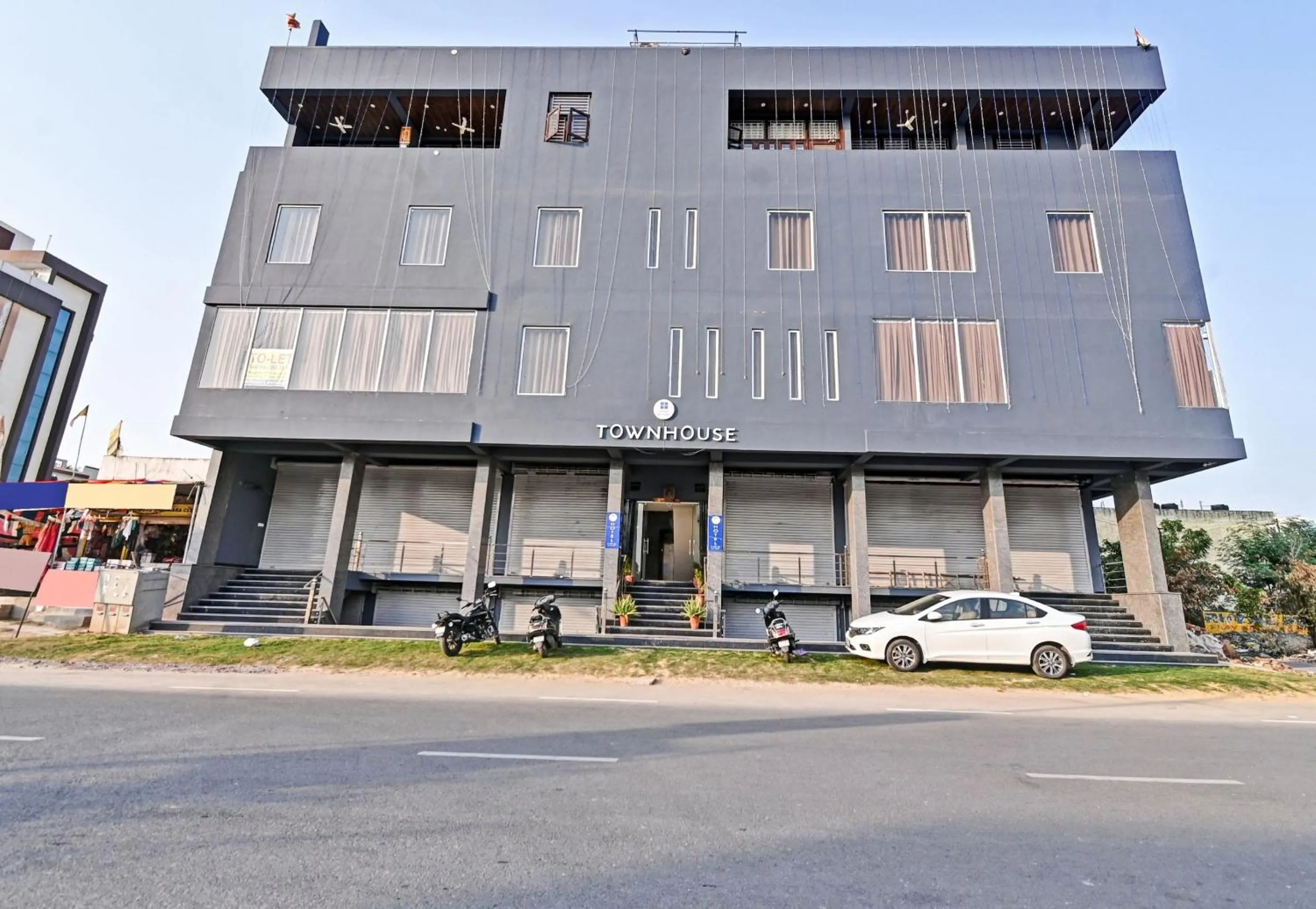 Facade/entrance in Super Townhouse by My Stay