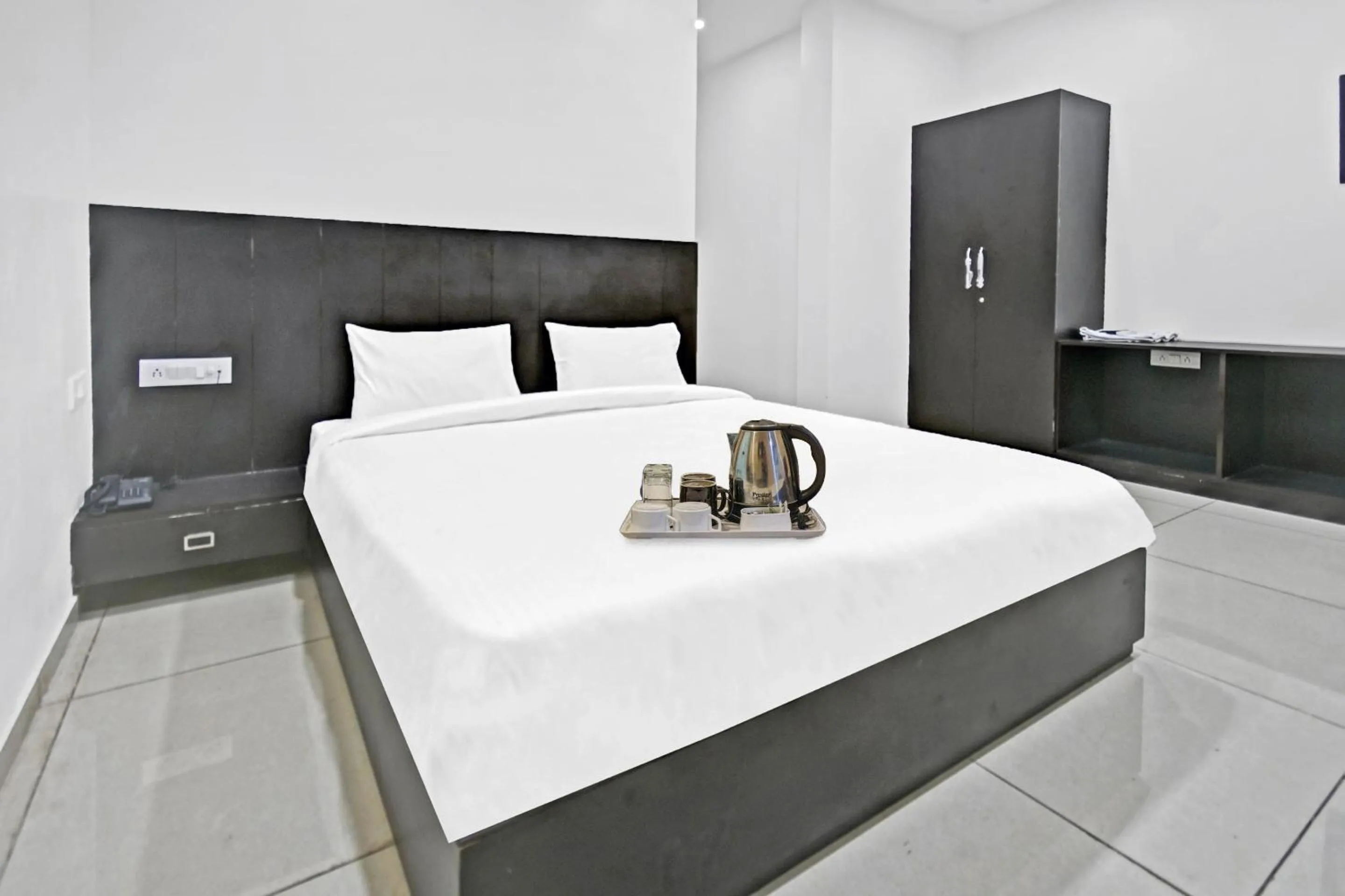 Facade/entrance, Bed in Super Townhouse by My Stay