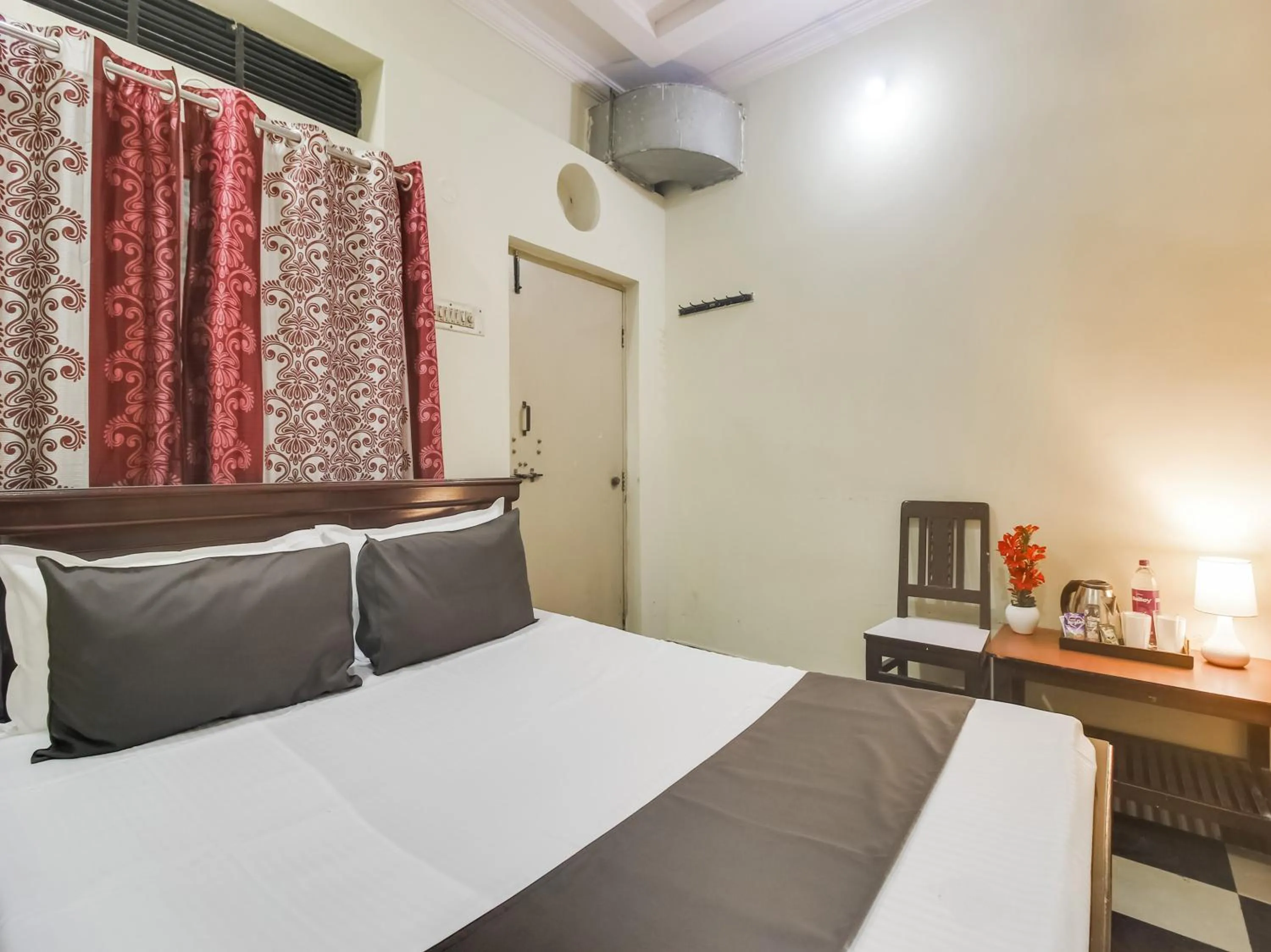 Bedroom, Bed in Hotel O Sri Gopi Mini Guest House Near Erragadda Metro Station