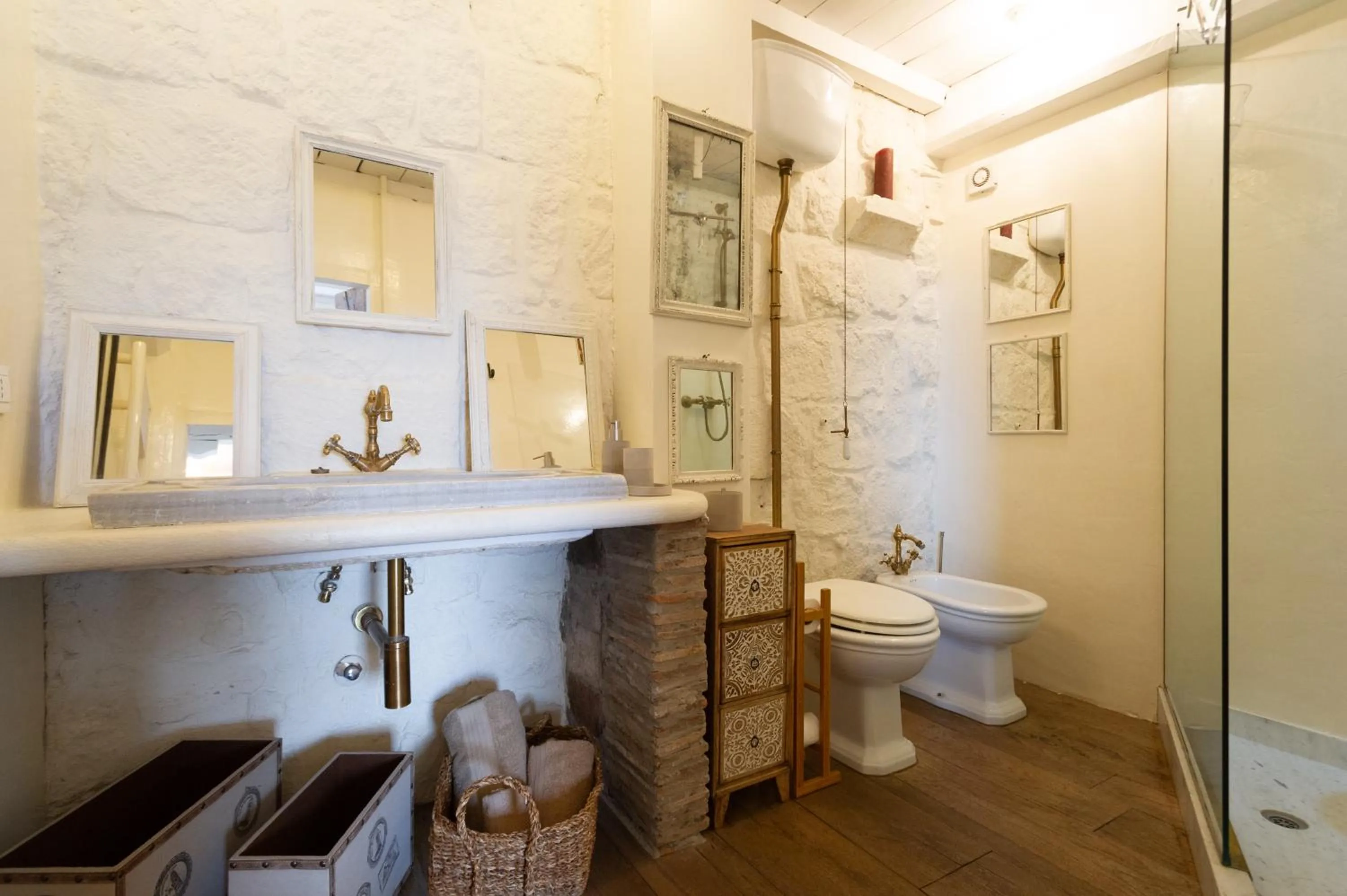 Shower in La Suite del Borgo