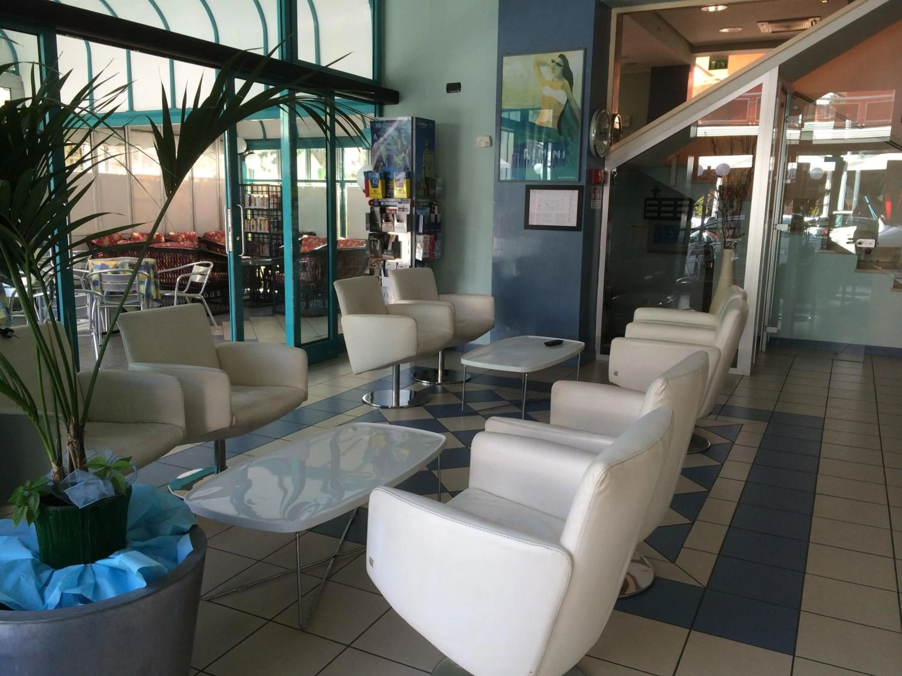 Communal lounge/ TV room in Hotel Sultano