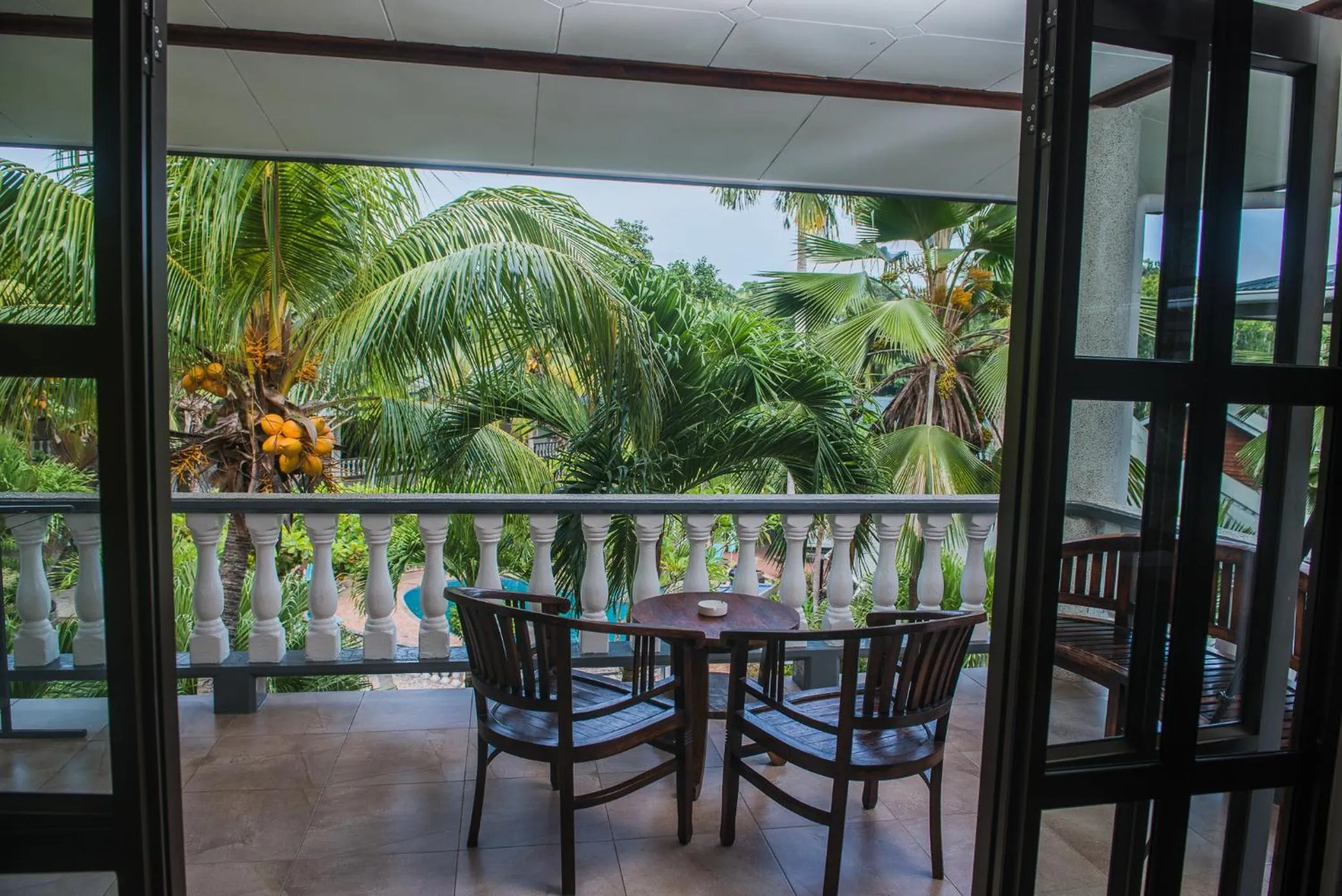 Balcony/Terrace in Hotel Chateau St Cloud