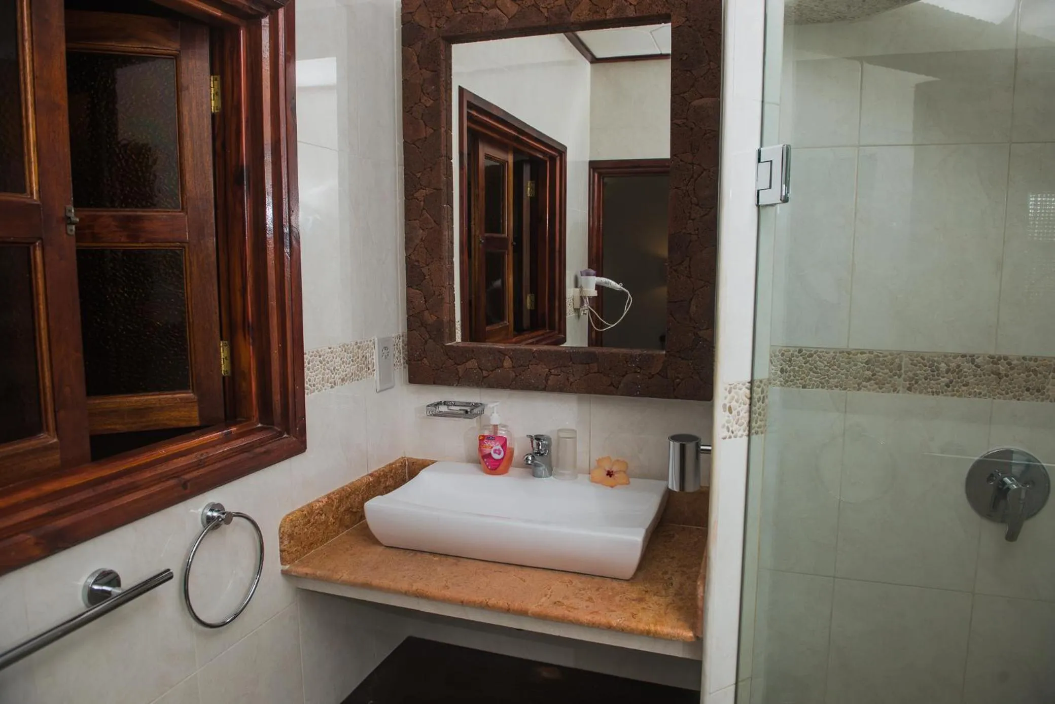 Bathroom in Hotel Chateau St Cloud