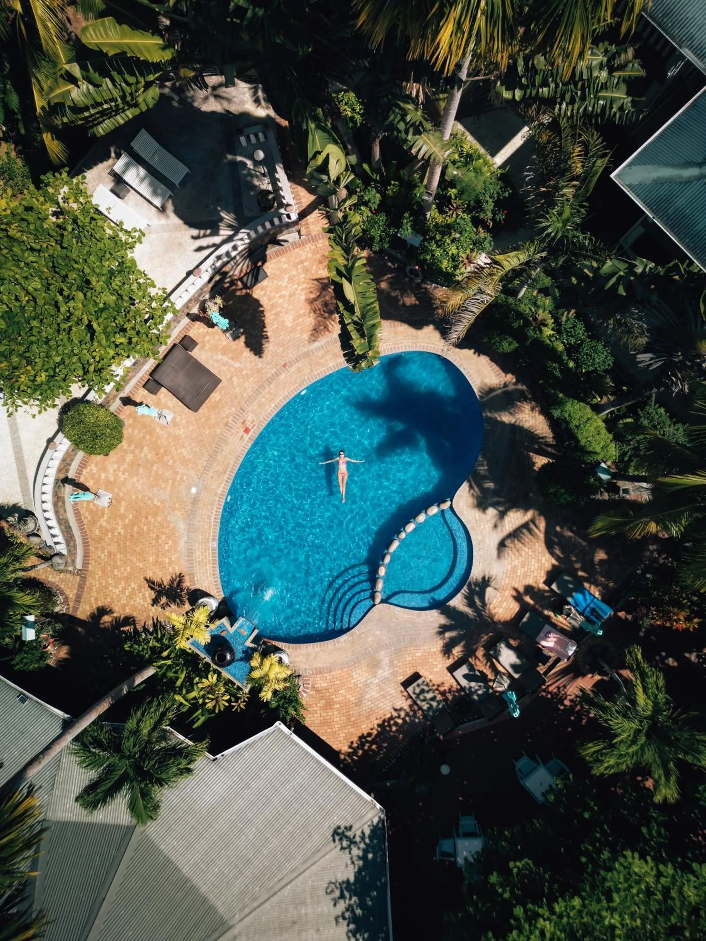 Swimming pool in Hotel Chateau St Cloud