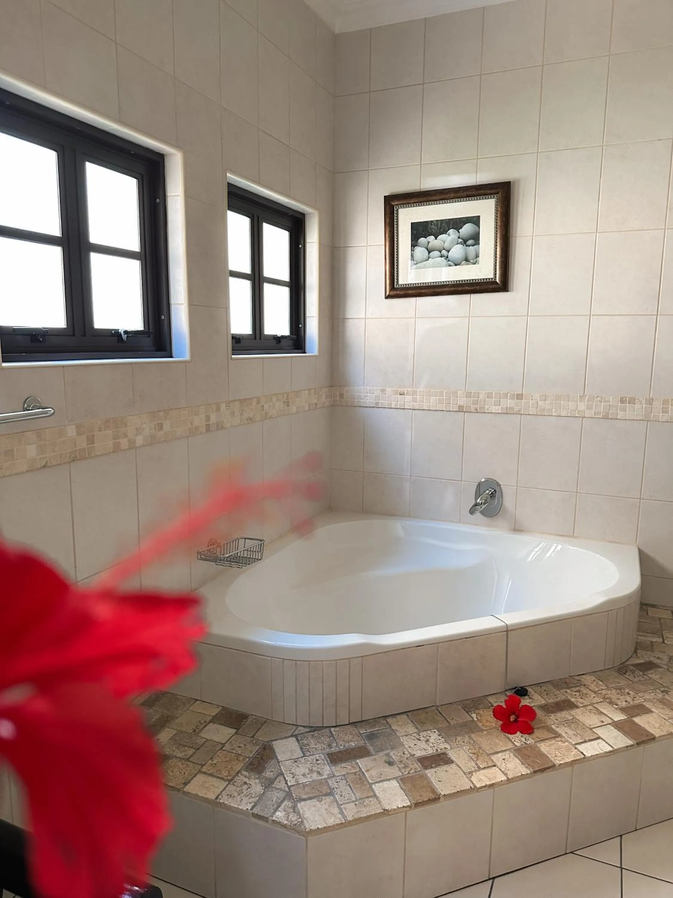 Bath in Hotel Chateau St Cloud