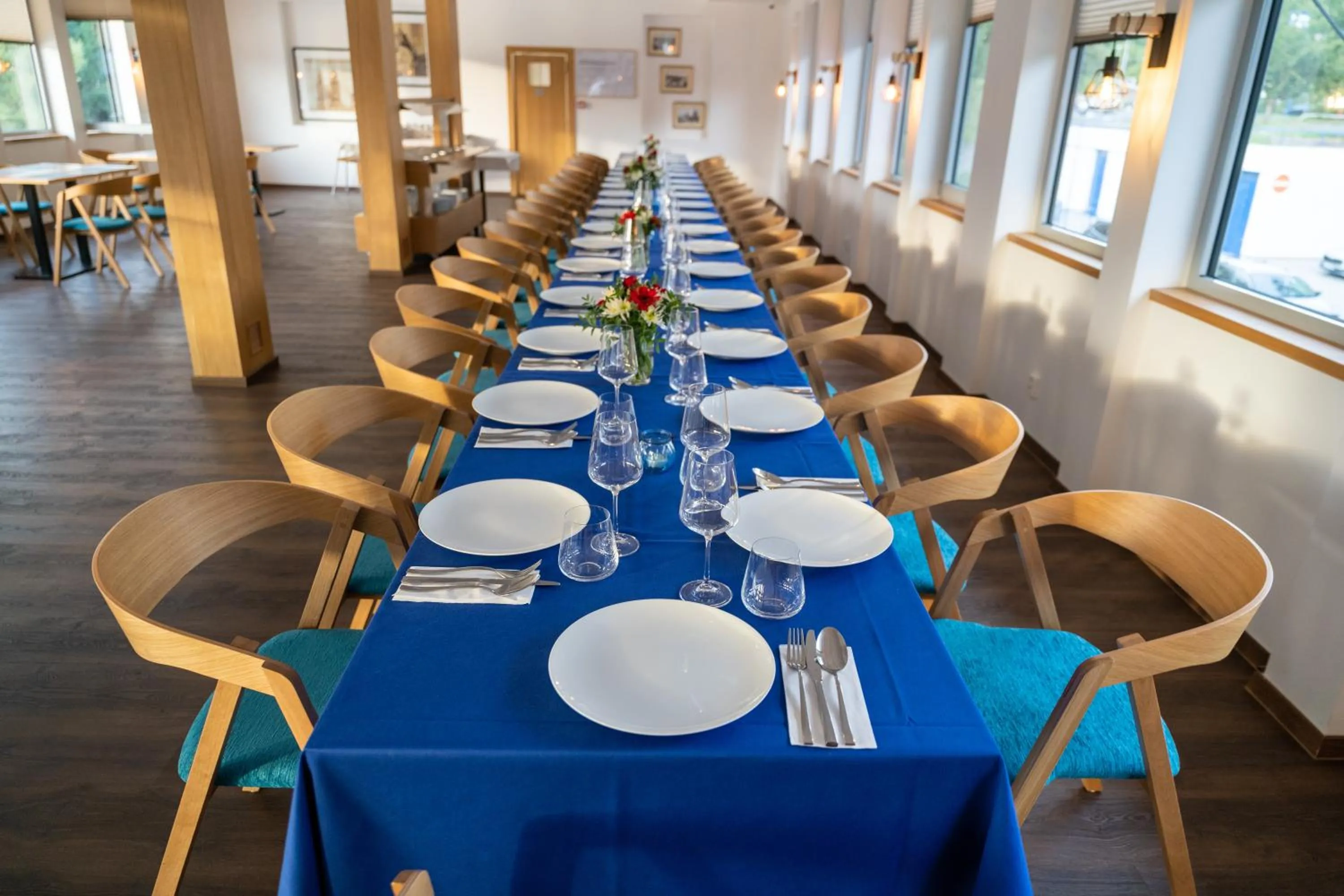 Restaurant/places to eat in Botel Racek