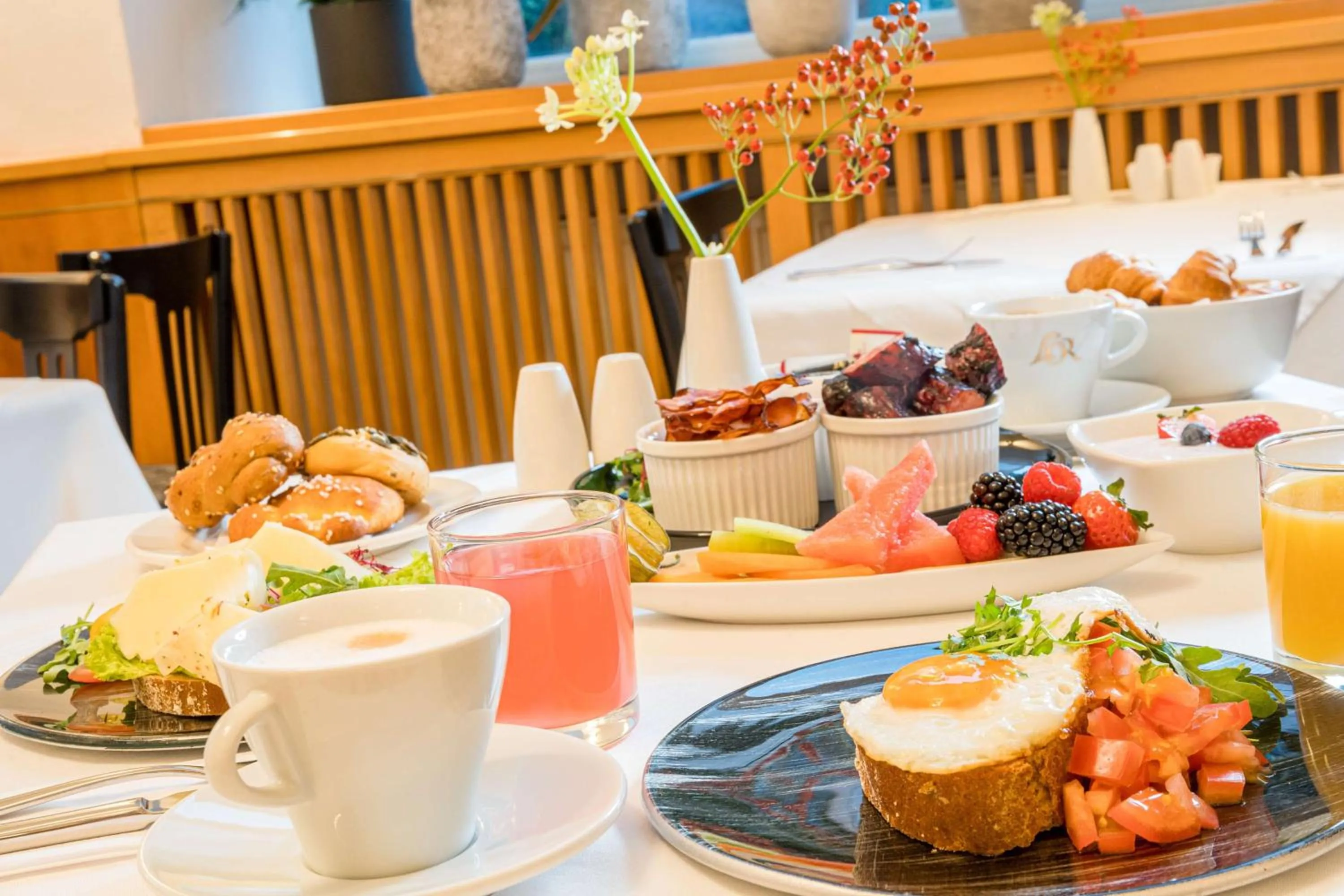 Breakfast in Best Western Hotel Moran