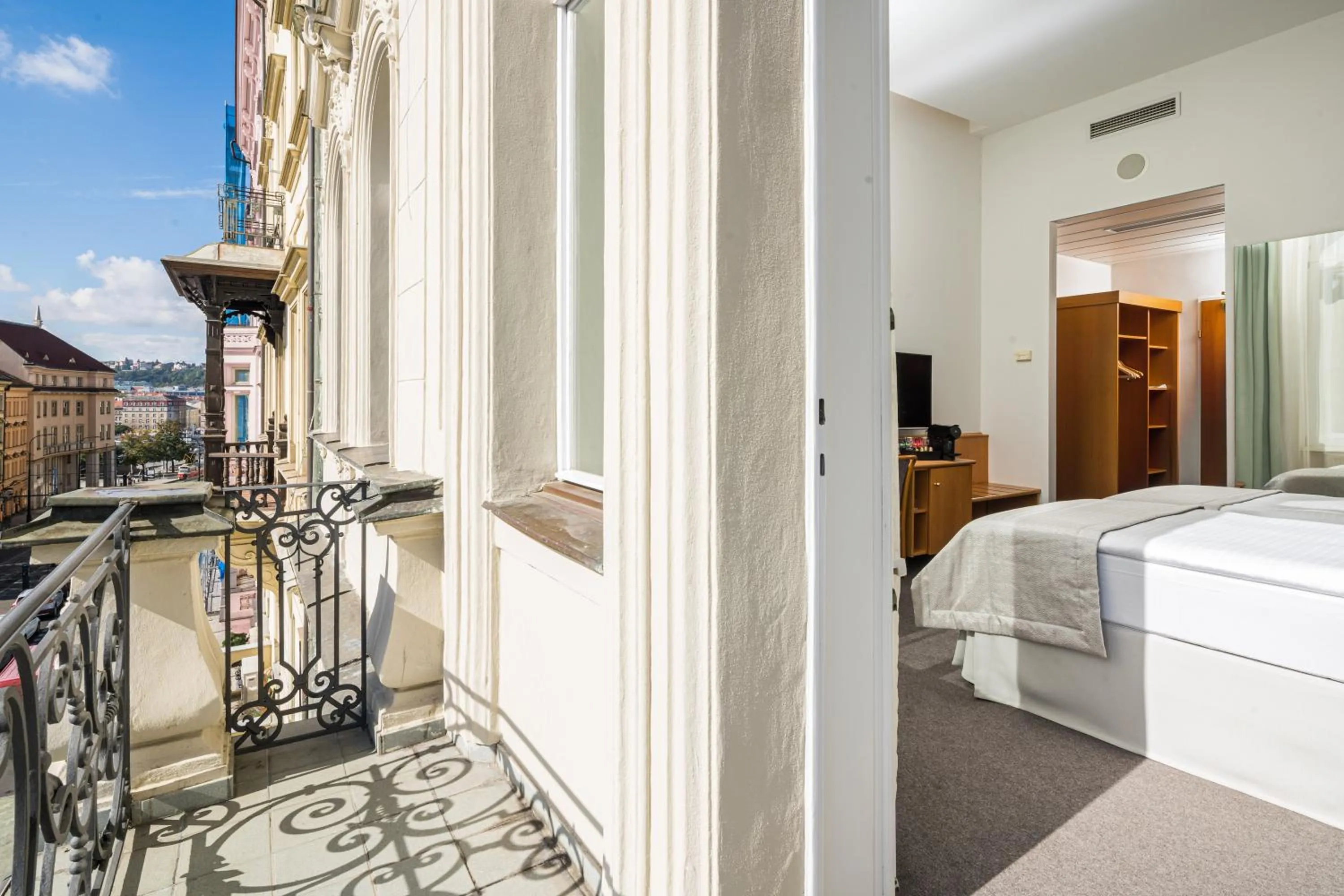 Bed in Best Western Hotel Moran