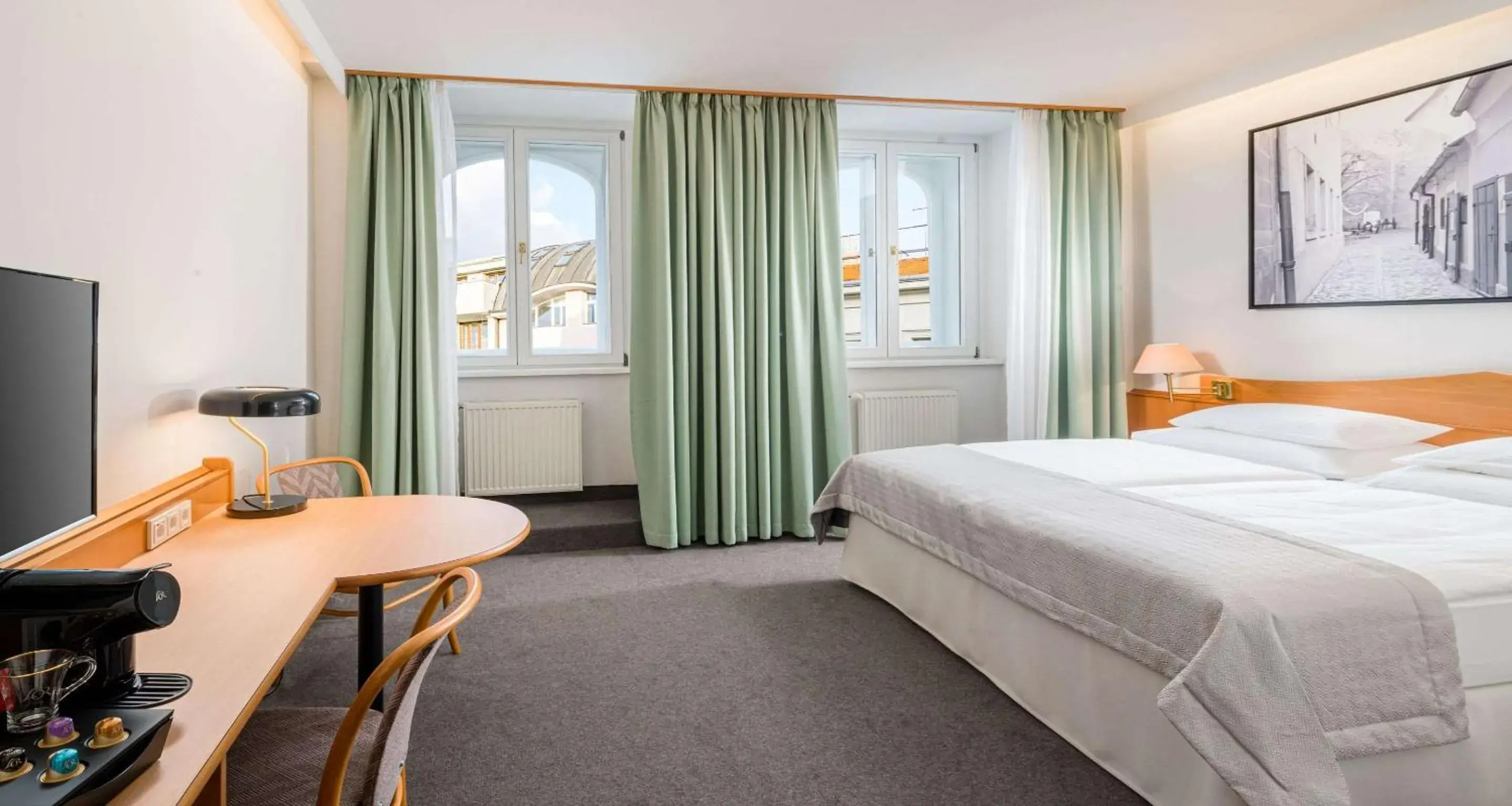 Classic Double Room in Best Western Hotel Moran Classic Double Room in Best Western Hotel Moran