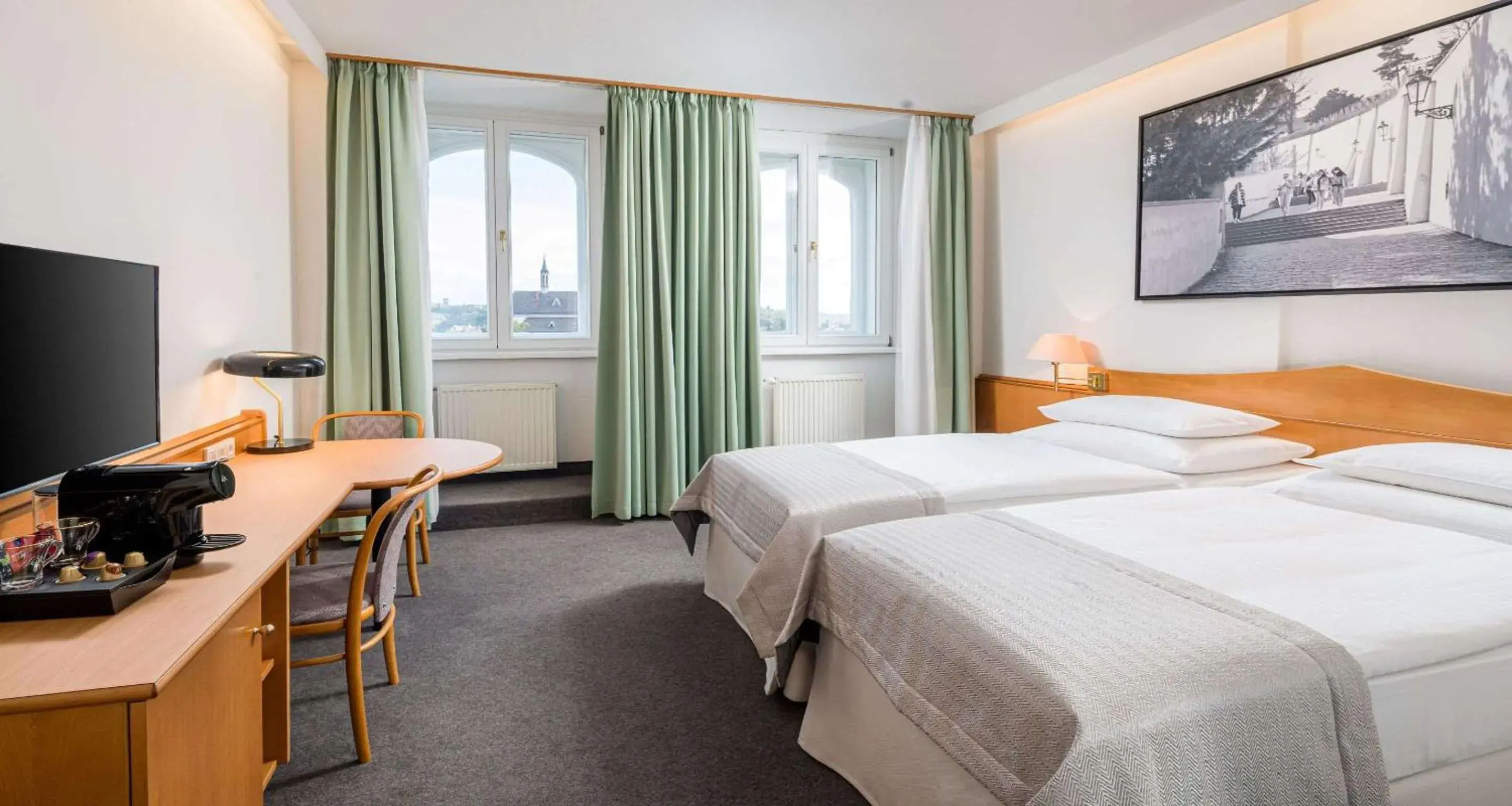 Classic Twin Room in Best Western Hotel Moran Classic Twin Room in Best Western Hotel Moran