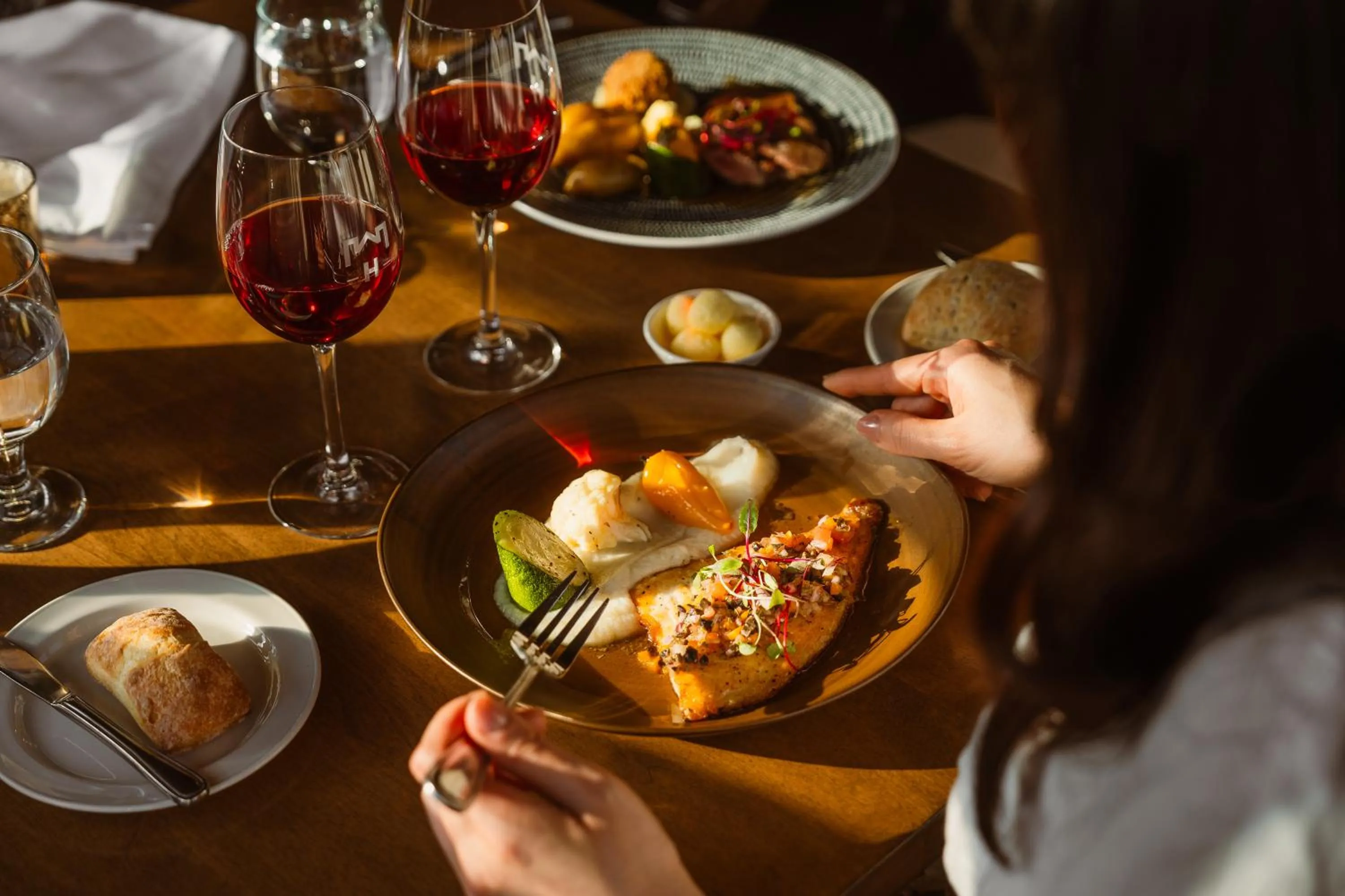 Restaurant/places to eat in Hotel Chateau Bromont