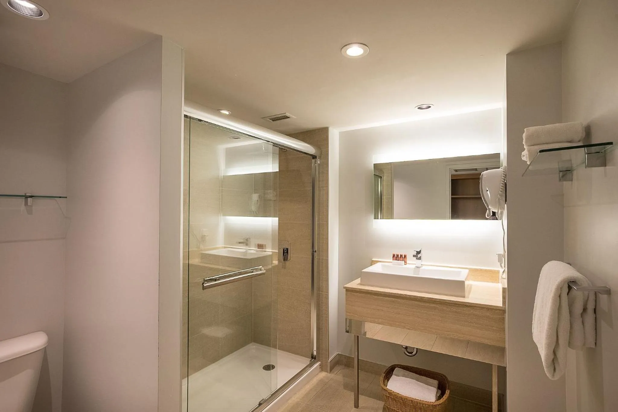 Bathroom in Hotel Chateau Bromont