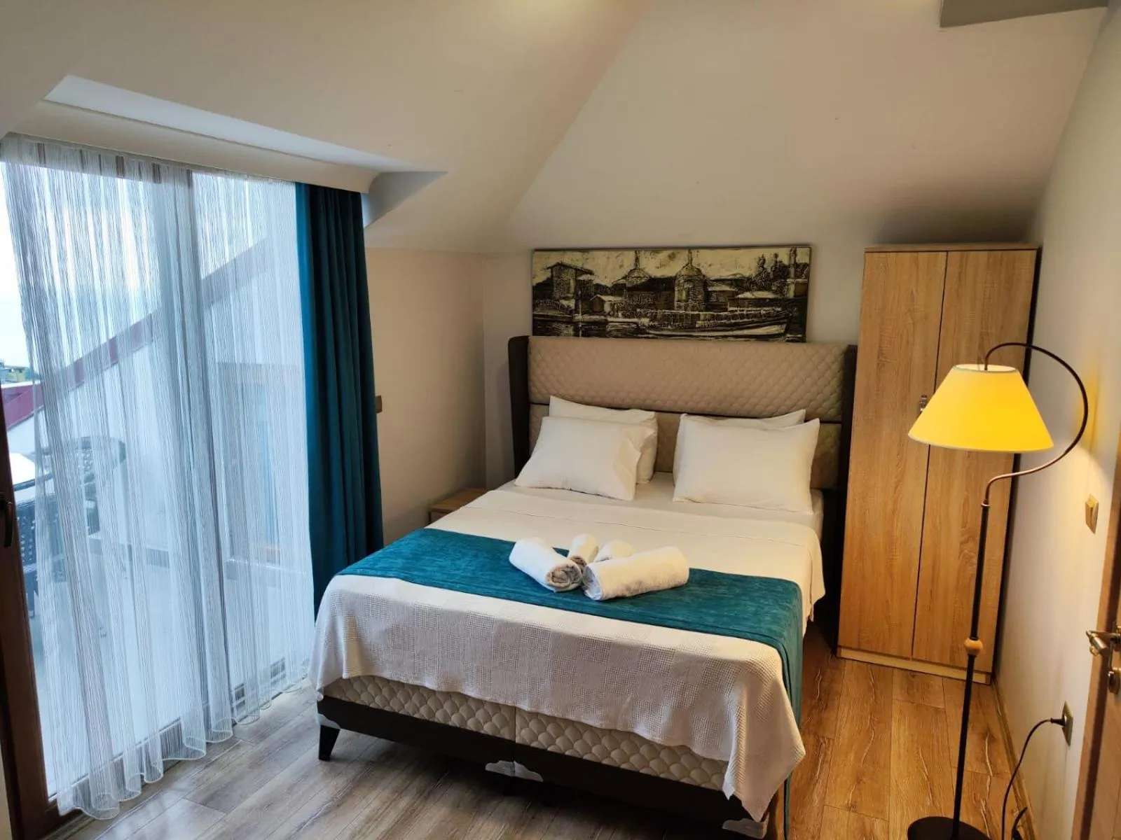 Bed in Trabzon Gloria Suite Hotel