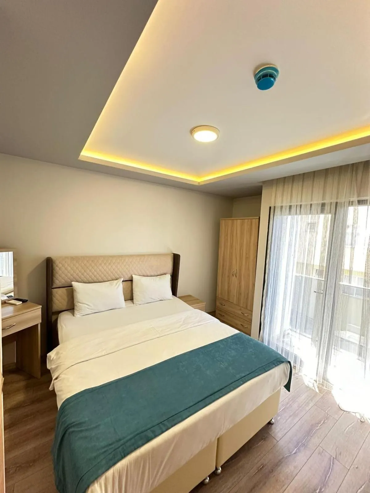 Bedroom, Bed in Trabzon Gloria Suite Hotel