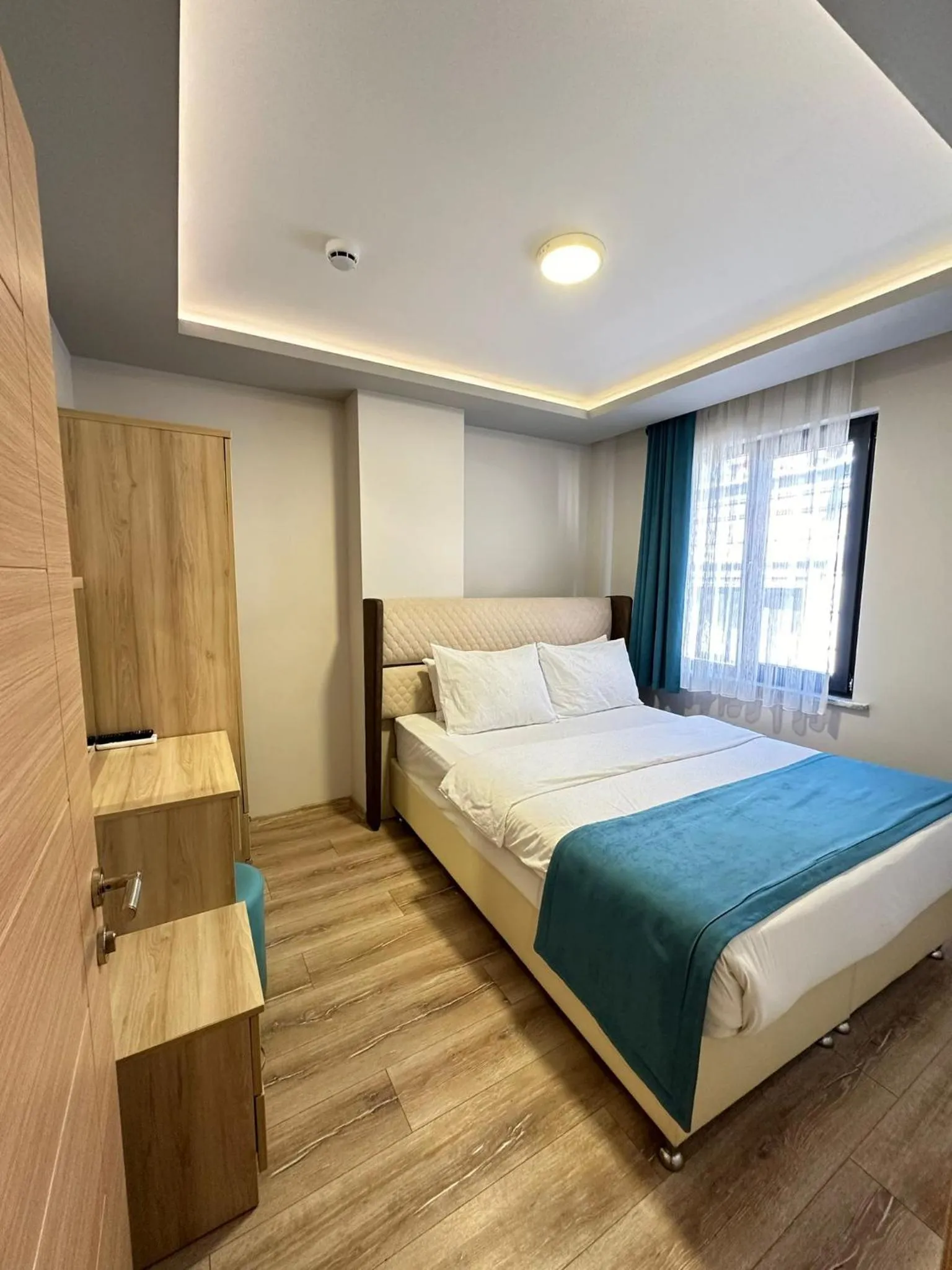 Bedroom, Bed in Trabzon Gloria Suite Hotel