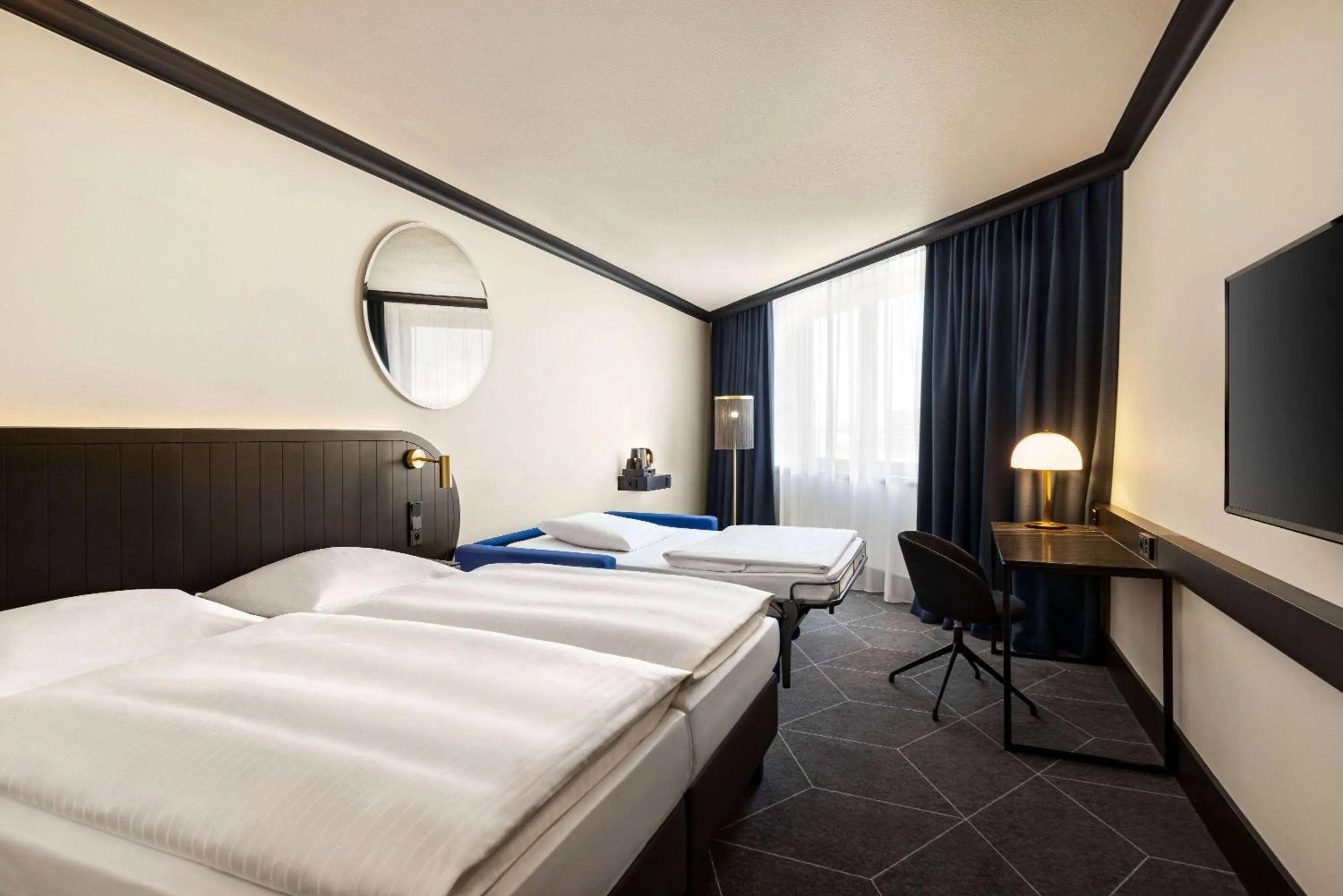 Photo of the whole room, Bed in Vienna House by Wyndham Diplomat Prague