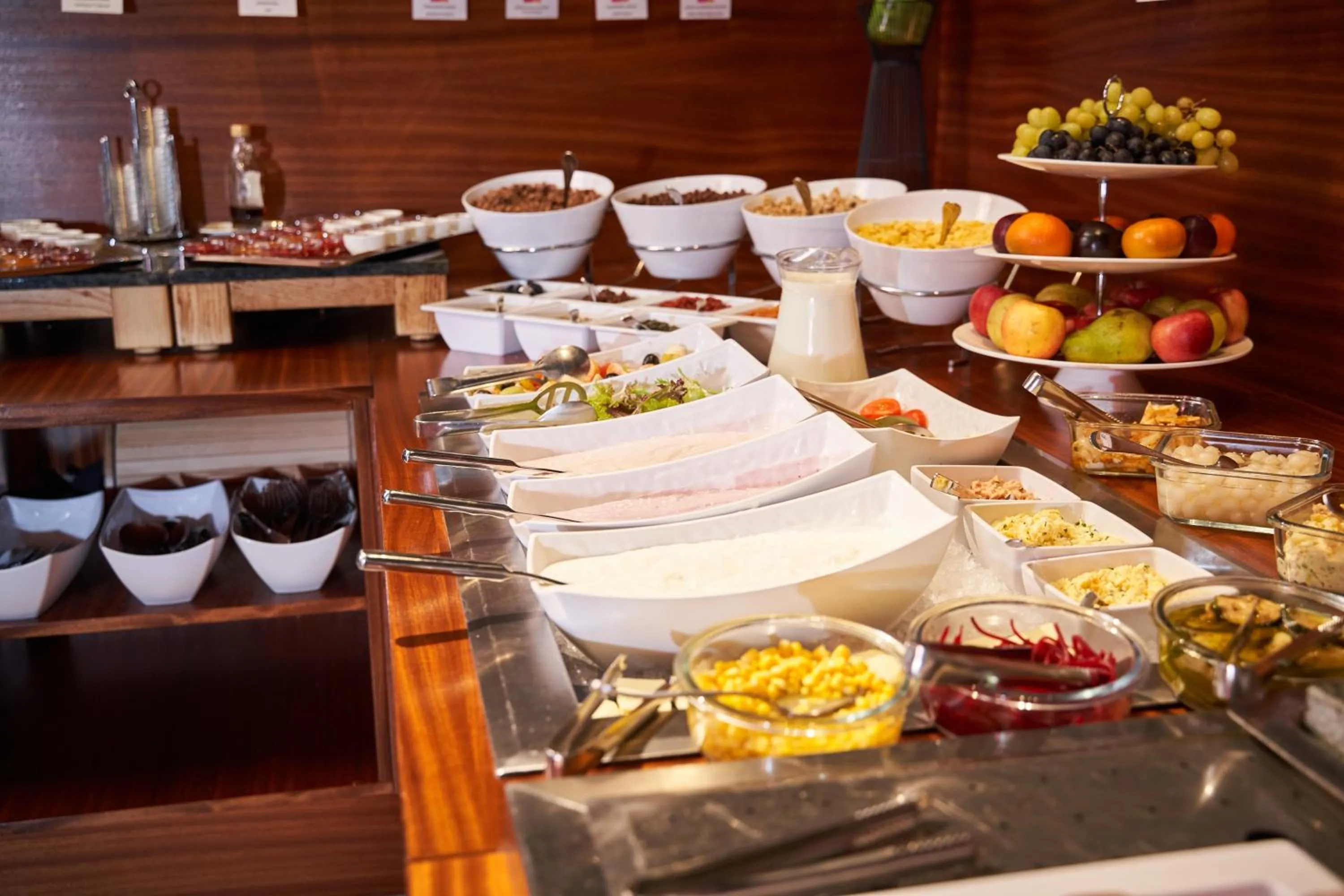 Breakfast in Jalta Boutique Hotel