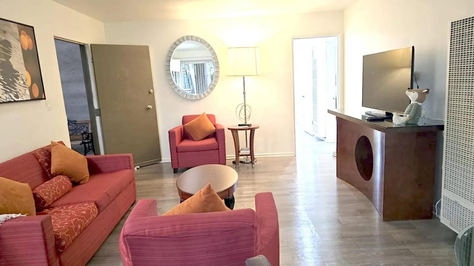 Living room in StaysPro - Executive Santa Monica Suites