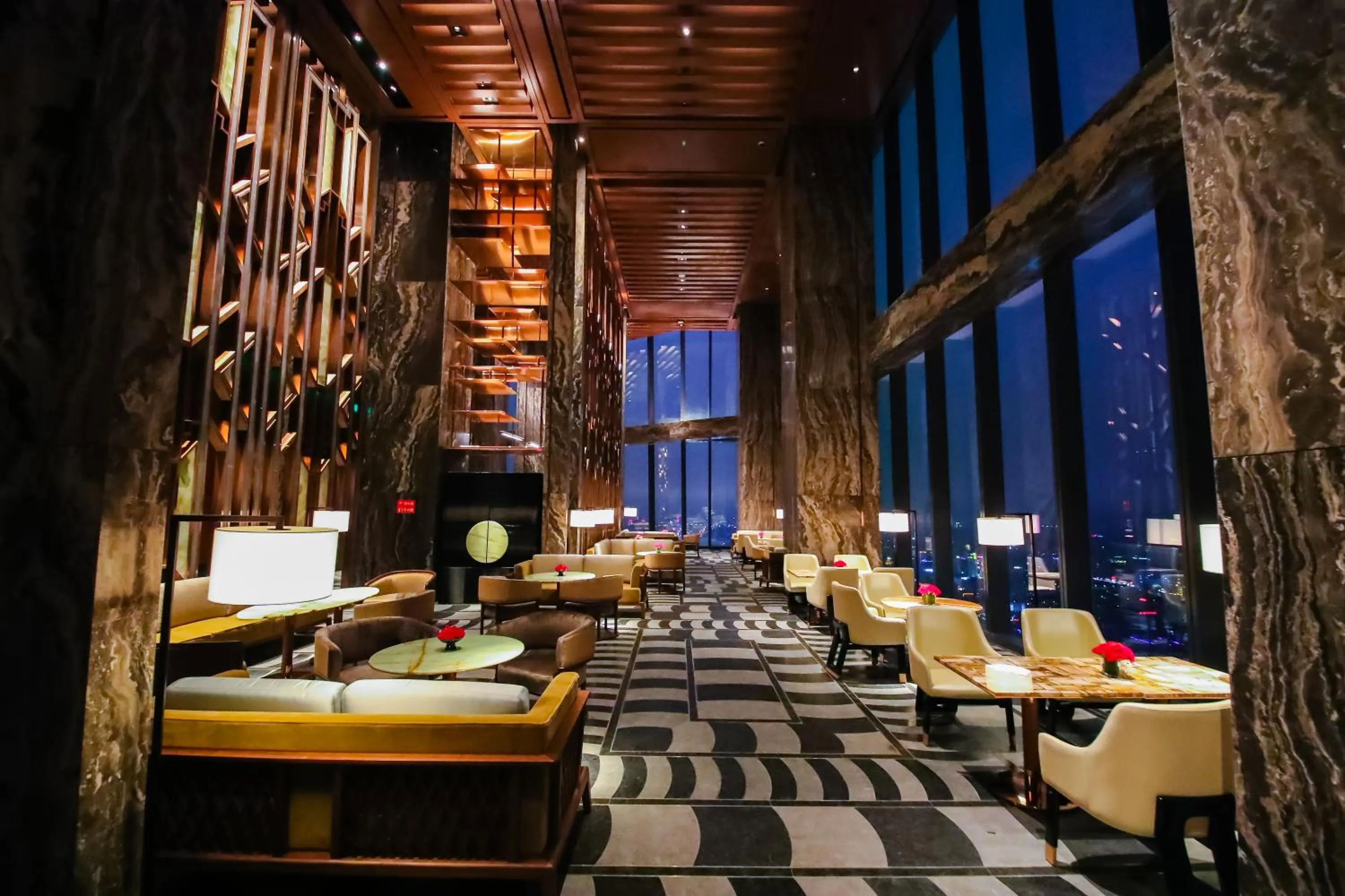 Restaurant/places to eat in Shangri-La Nanning - The tallest hotel worldwide in Shangri-La Group