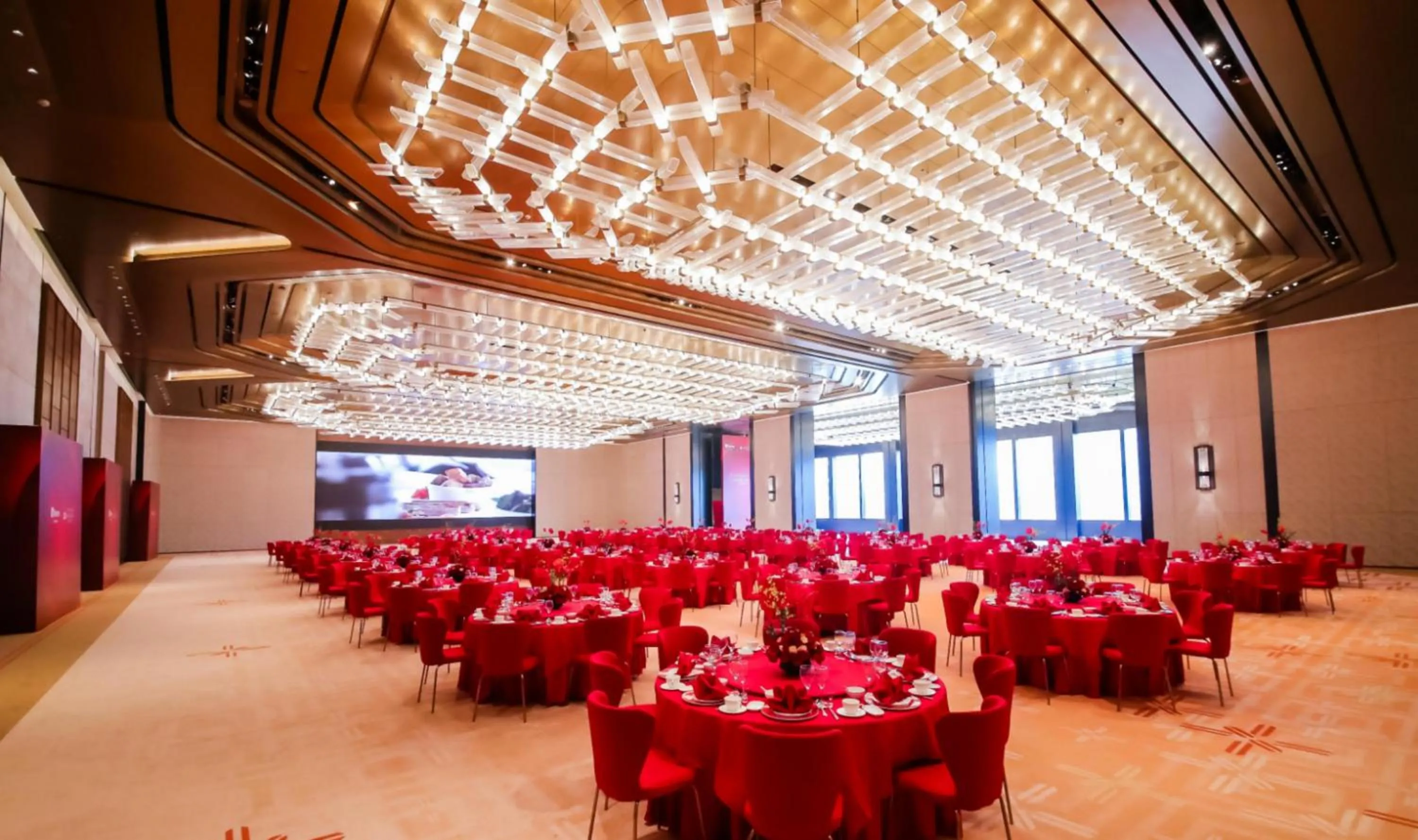Banquet/Function facilities in Shangri-La Nanning - The tallest hotel worldwide in Shangri-La Group