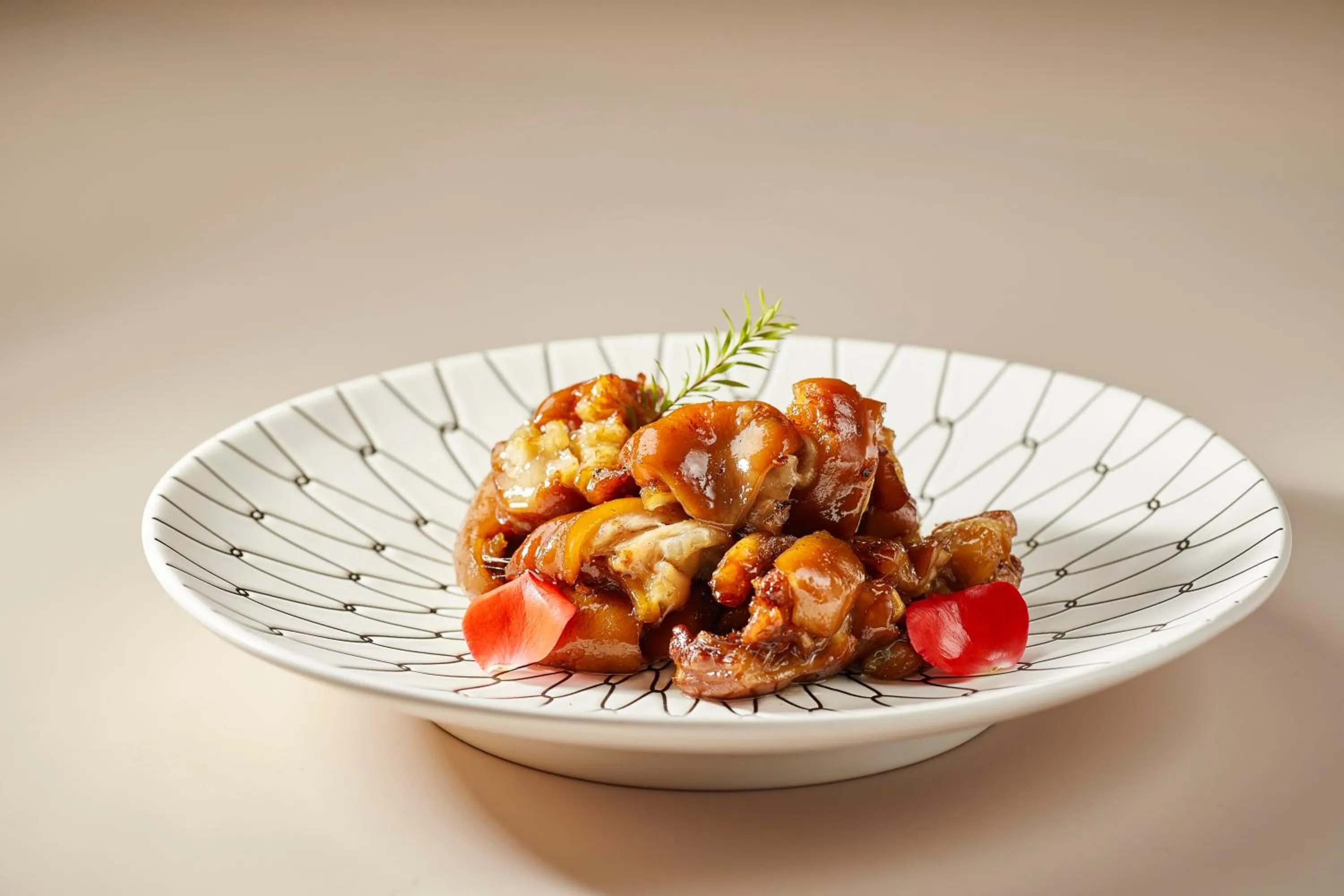 Restaurant/places to eat in Shangri-La Nanning - The tallest hotel worldwide in Shangri-La Group