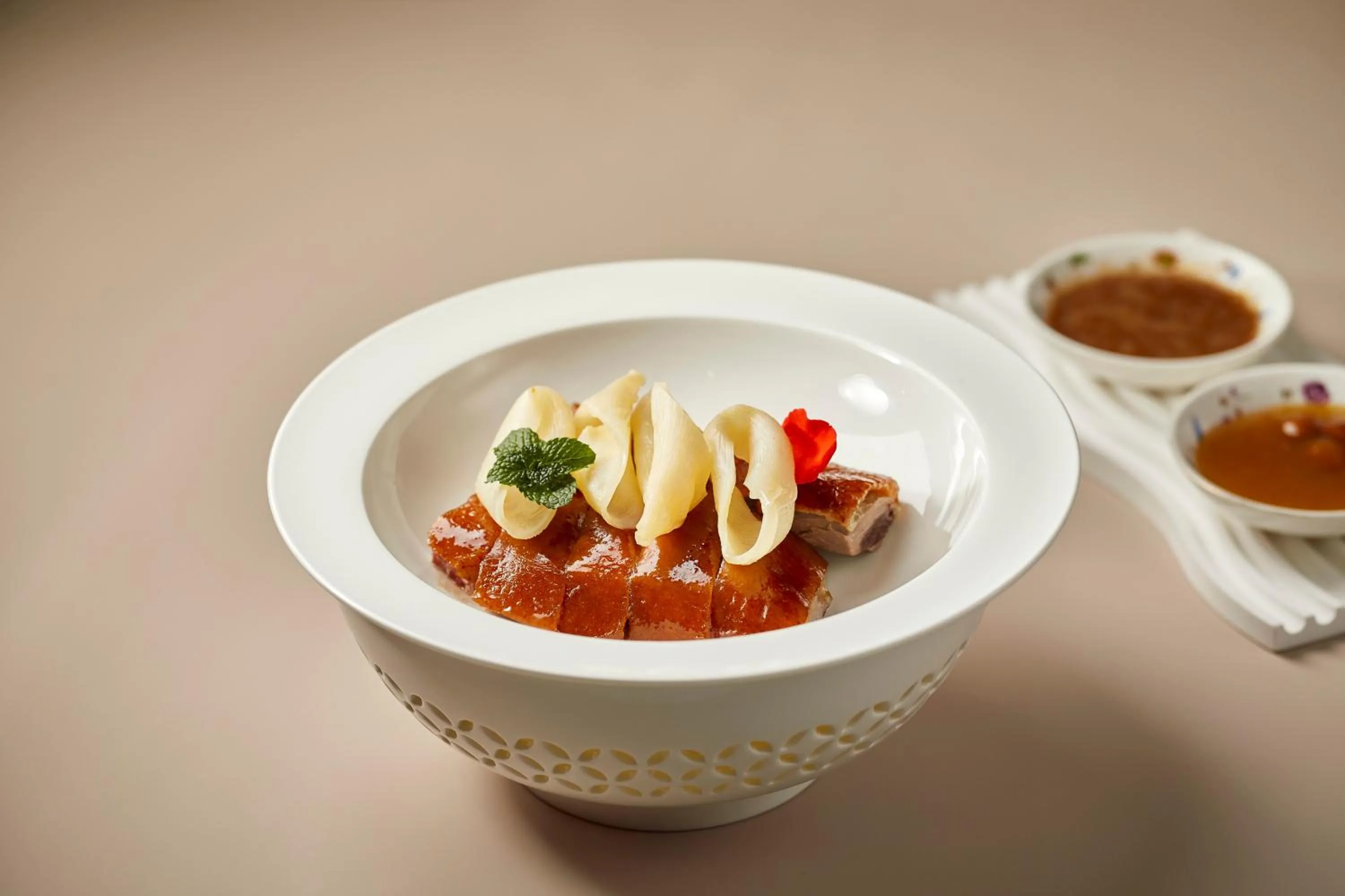 Restaurant/places to eat in Shangri-La Nanning - The tallest hotel worldwide in Shangri-La Group