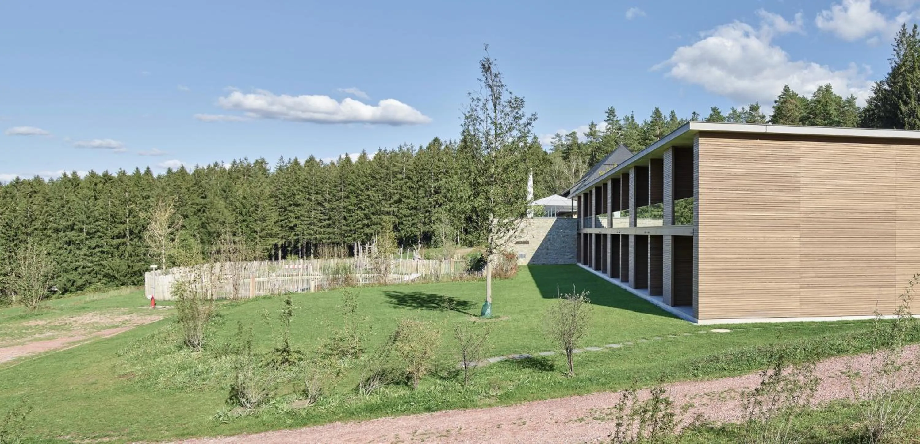 Property building in Hotel Munde