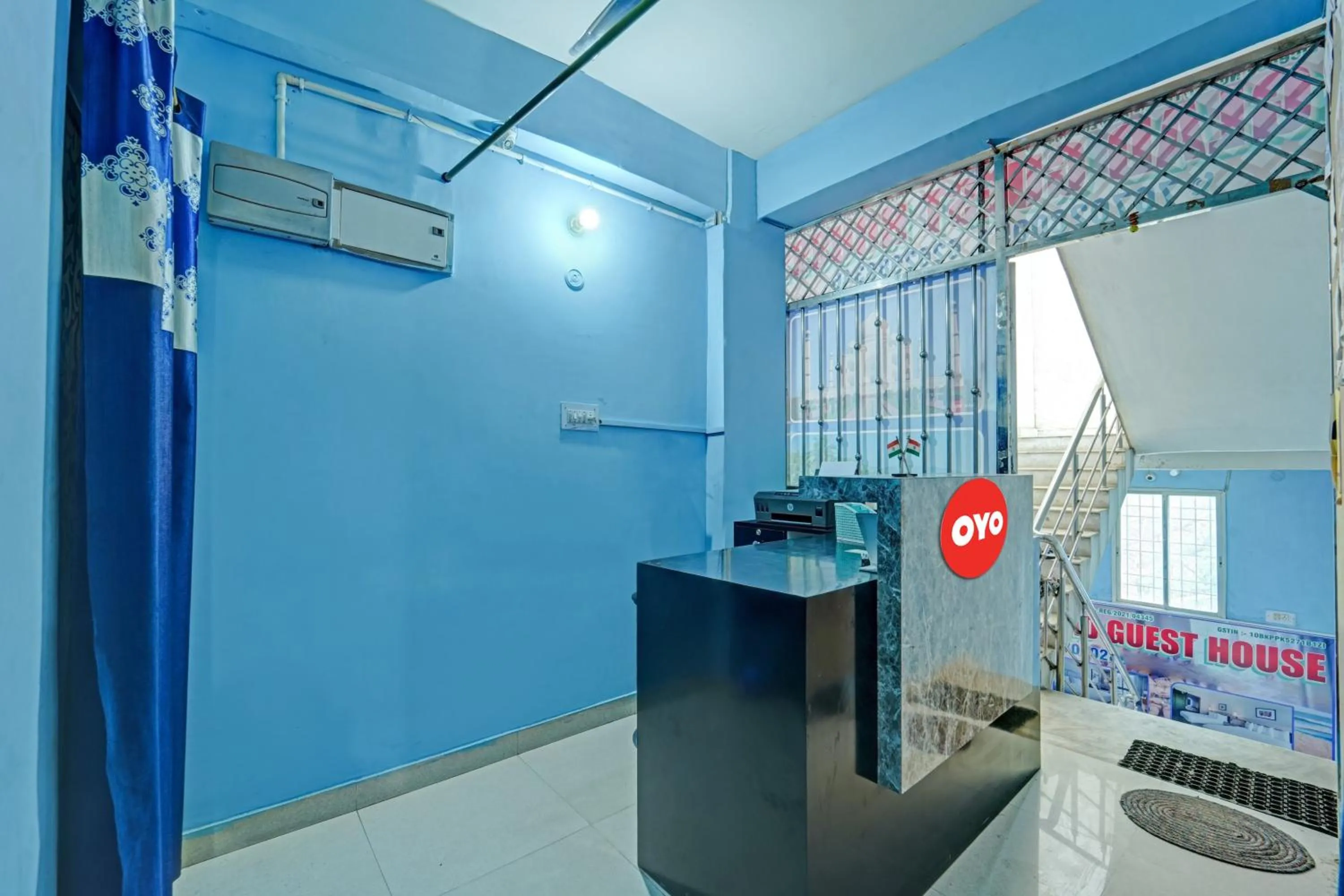 Lobby or reception in Hotel O Glad Guest House