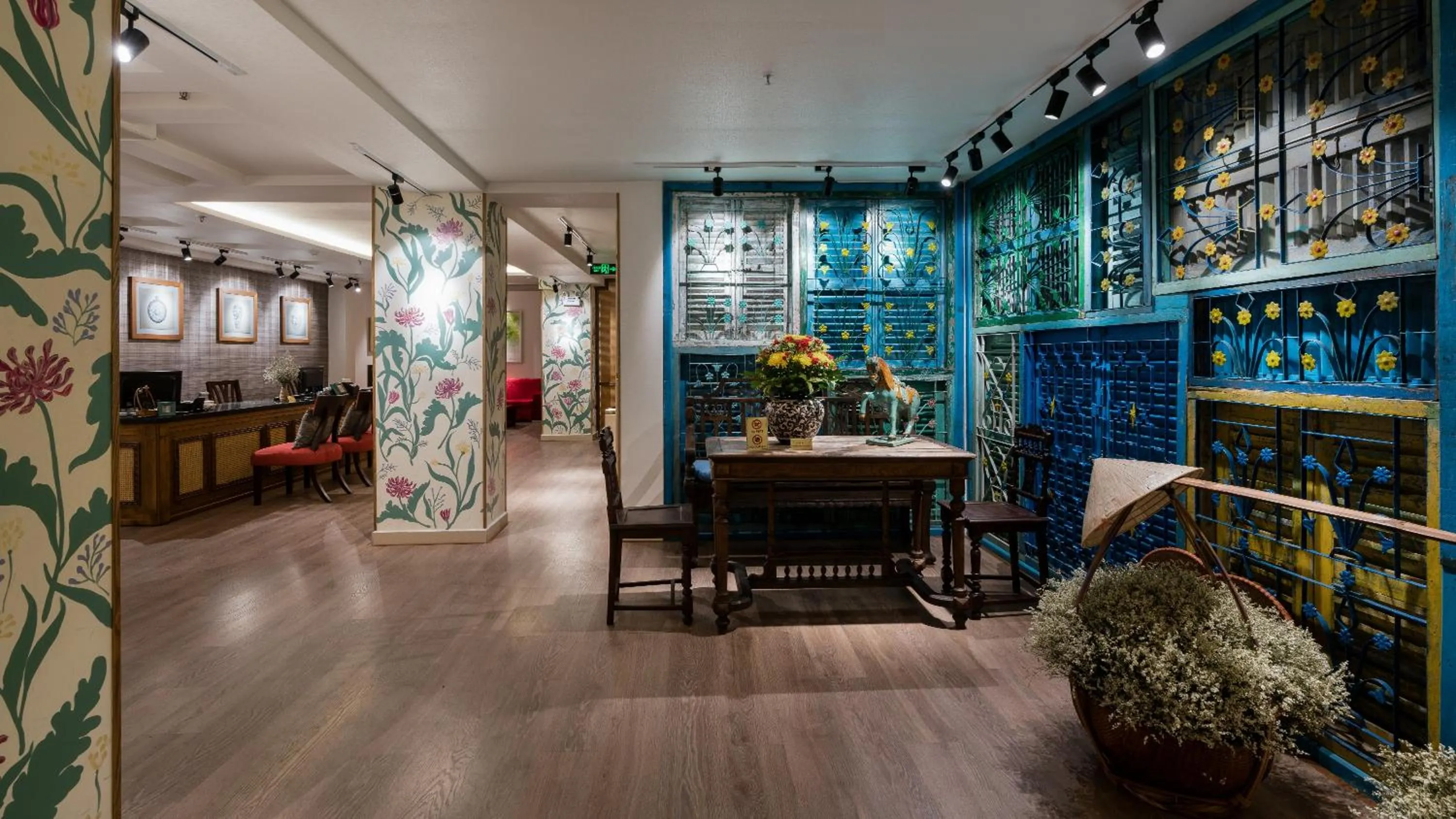 Lobby or reception in Asian Ruby Center Point Hotel & Spa