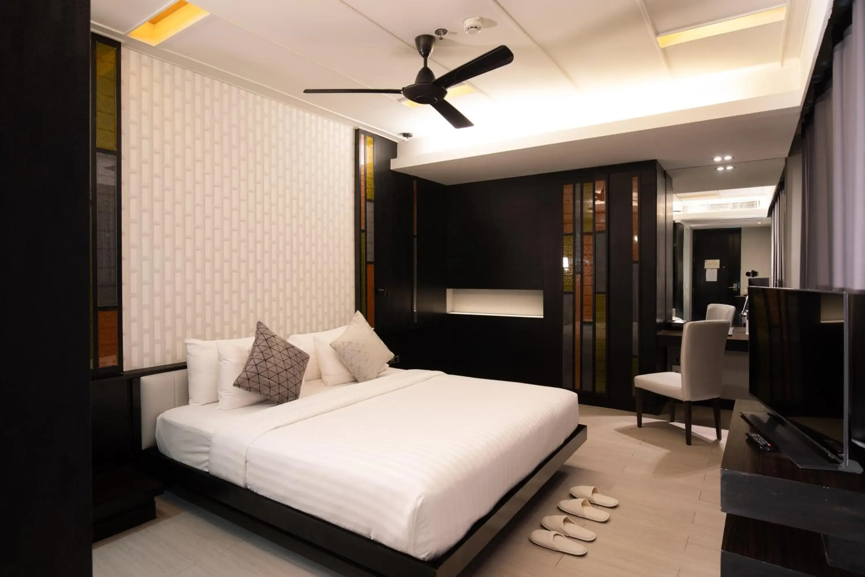 Superior Double Room (Room only) in De Chai Oriental Nimman - SHA Plus Superior Double Room (Room only) in De Chai Oriental Nimman - SHA Plus