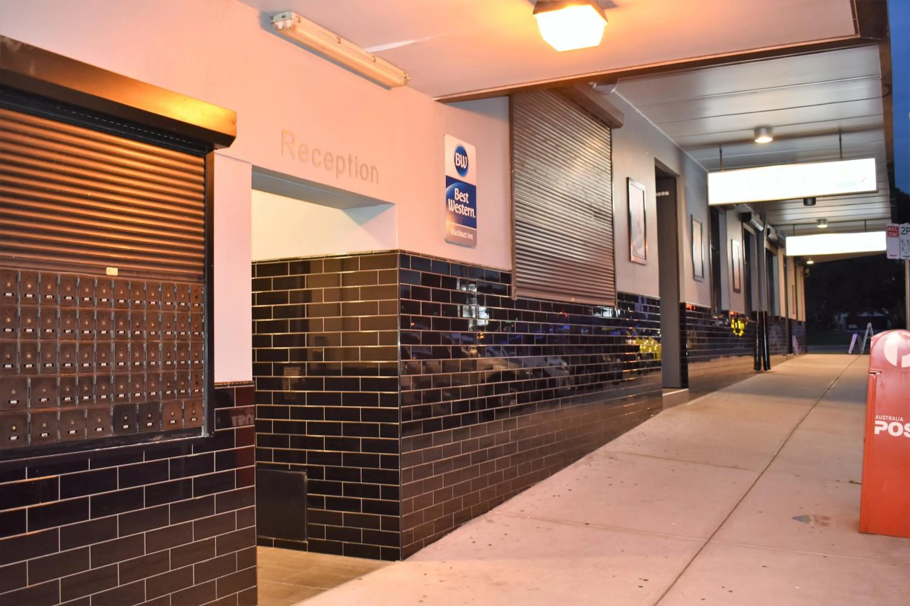 Facade/entrance in Best Western Blackbutt Inn